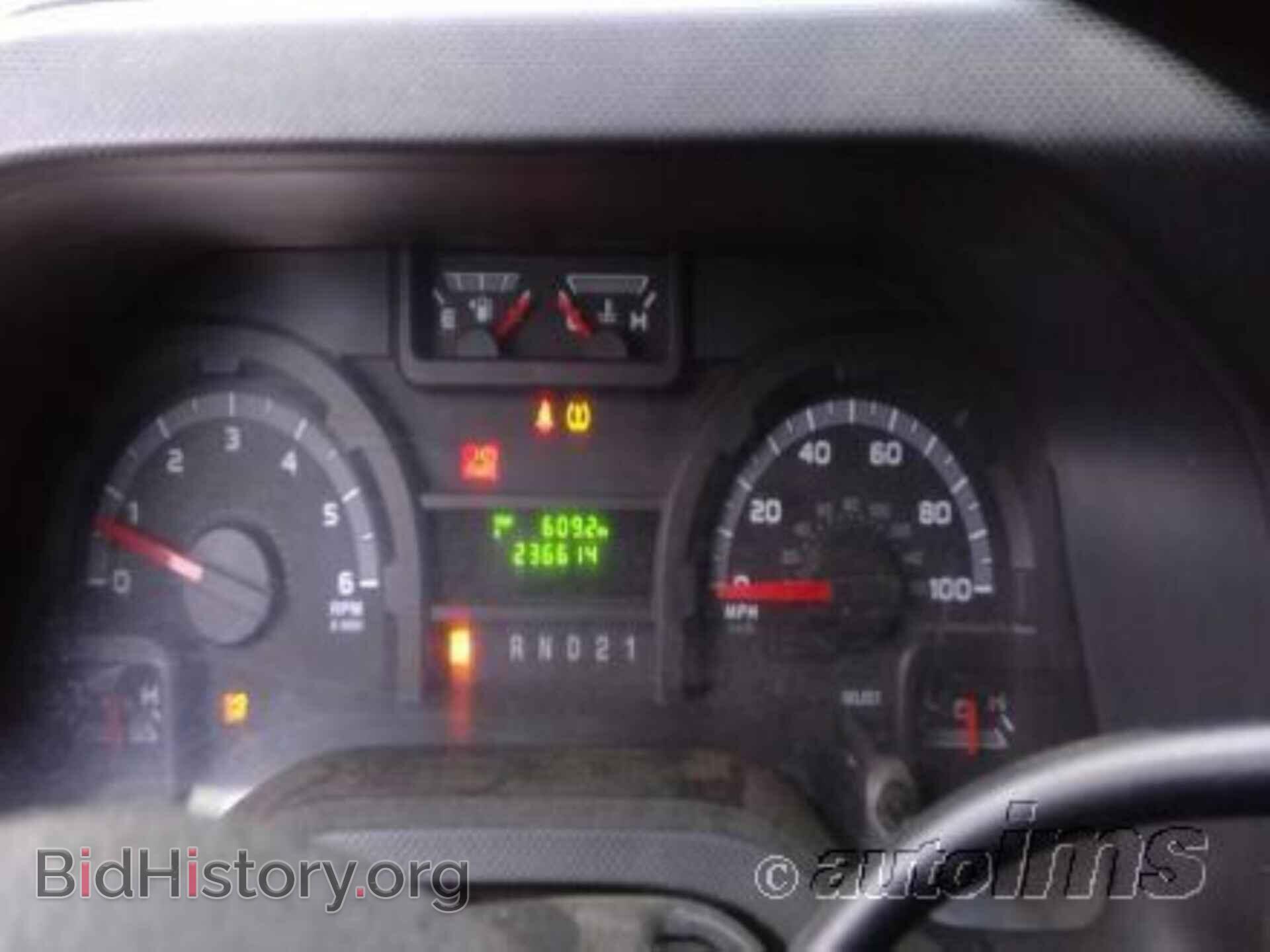 2010 FORD E-150 - VIN: 1FTNE1EW3ADA90958 - Фото 2
