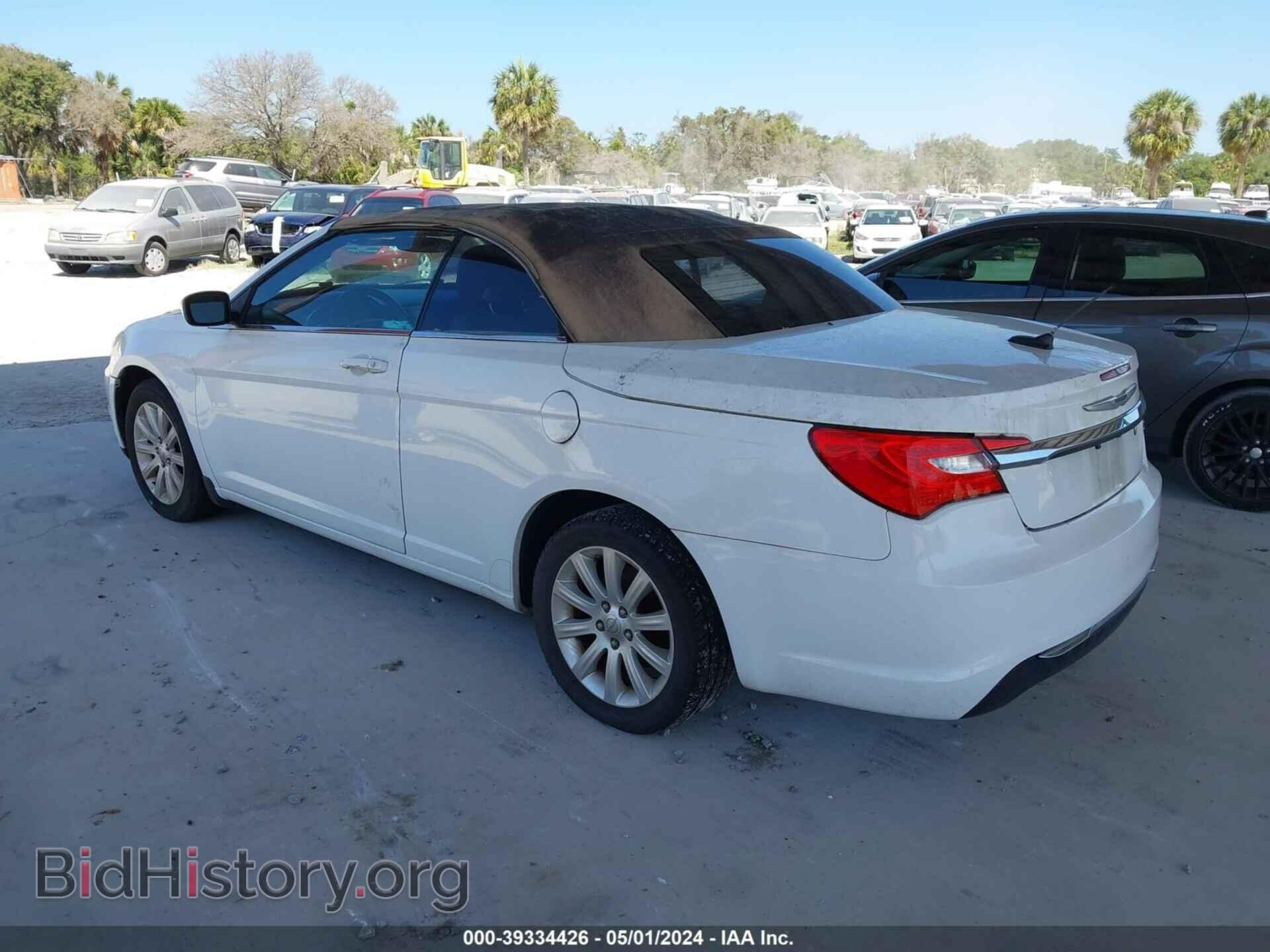 2013 CHRYSLER 200 - VIN: 1C3BCBEB9DN526890 - Фото 3