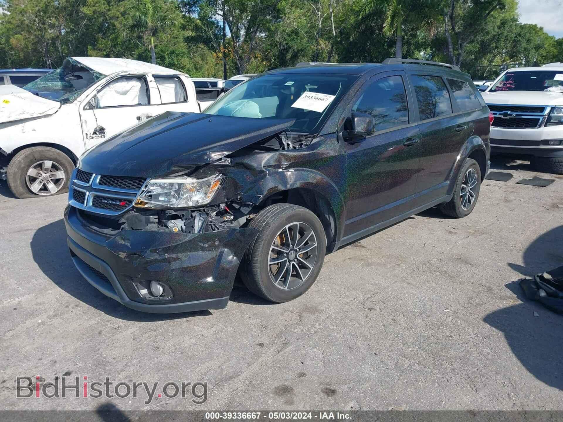 2019 DODGE JOURNEY - VIN: 3C4PDCBG9KT731644 - Фото 2