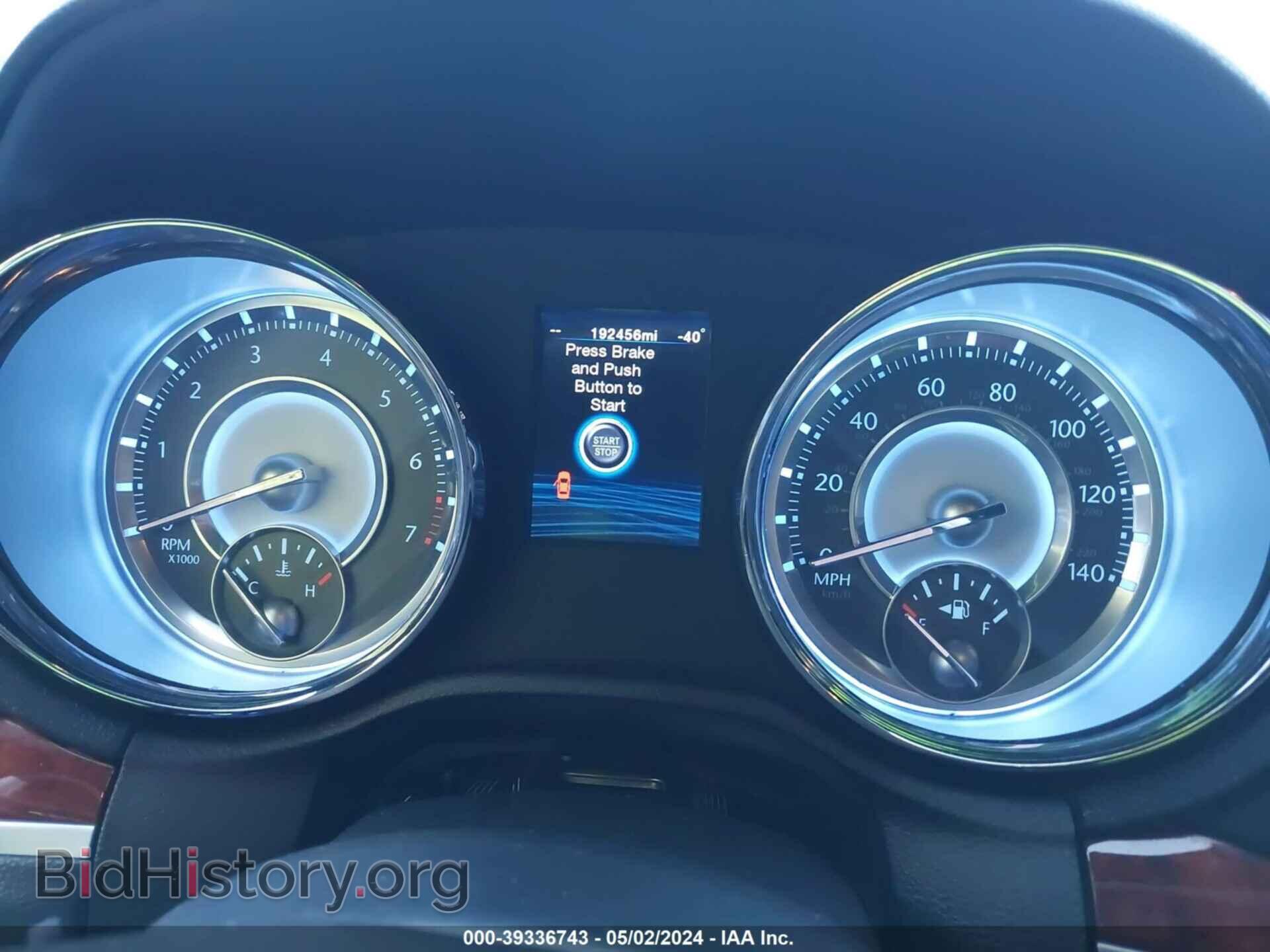 2012 CHRYSLER 300 - VIN: 2C3CCACG1CH310620 - Фото 7