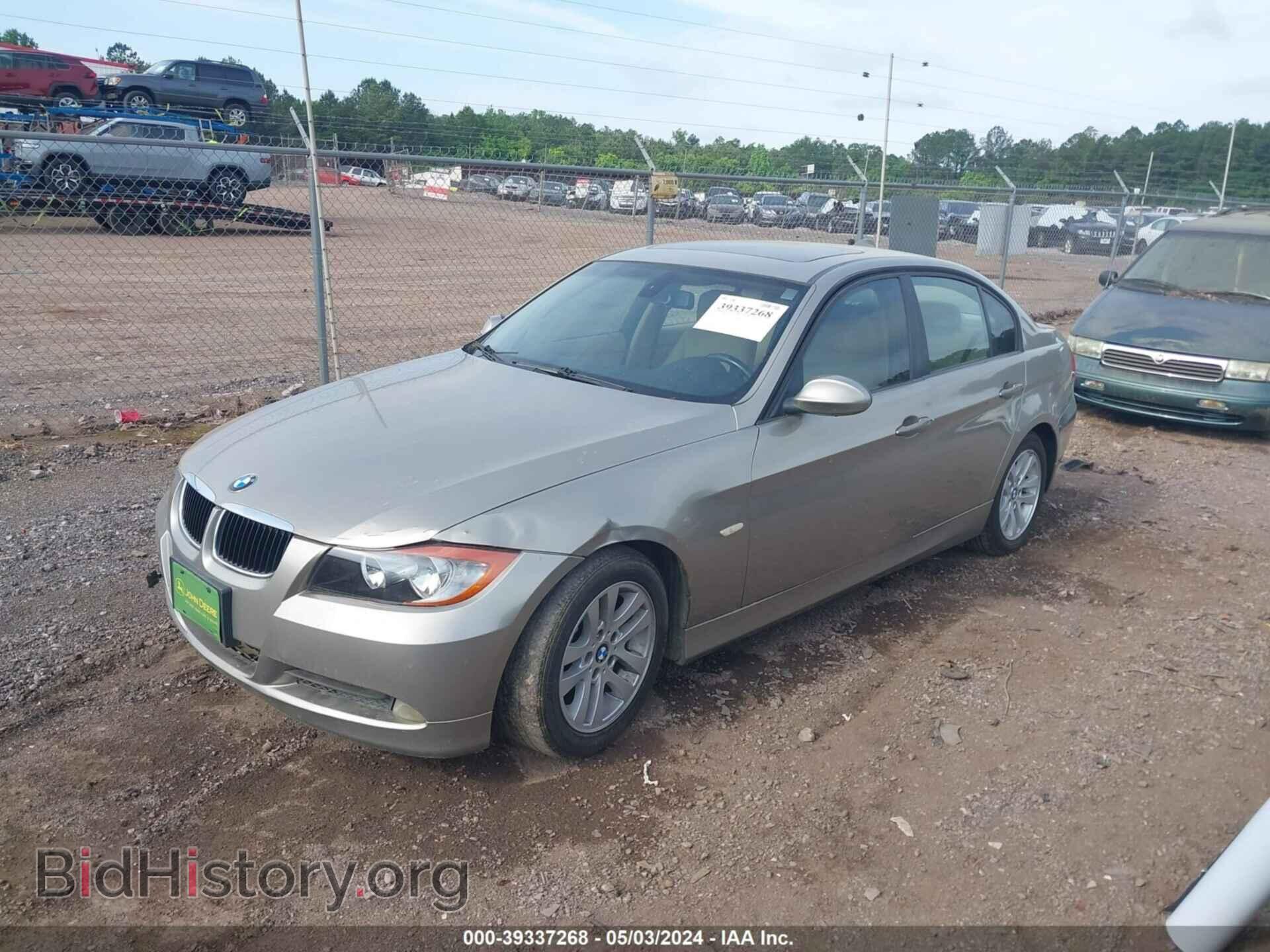 2007 BMW 328I - VIN: WBAVA33517KX77391 - Фото 2
