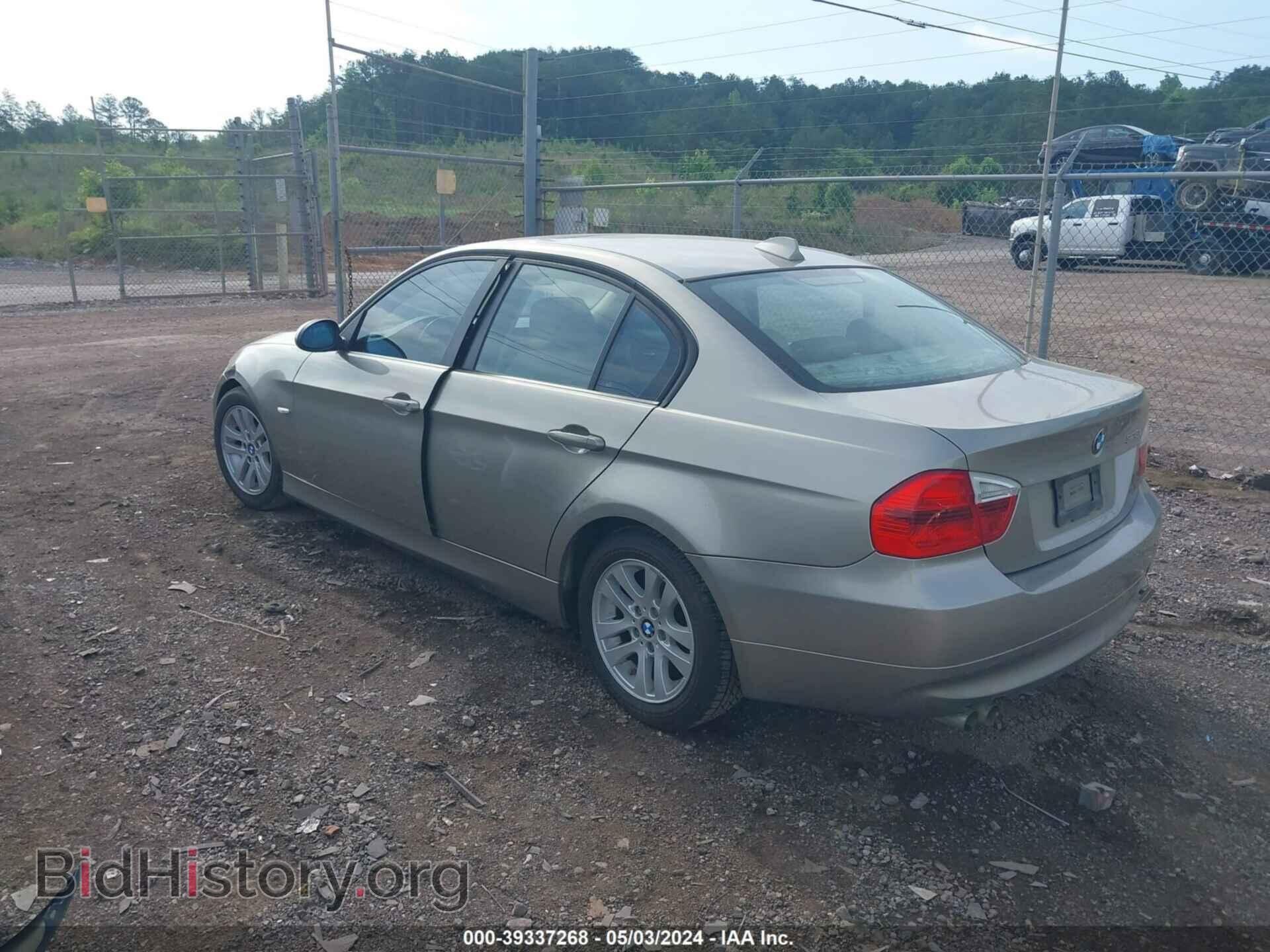 2007 BMW 328I - VIN: WBAVA33517KX77391 - Фото 3