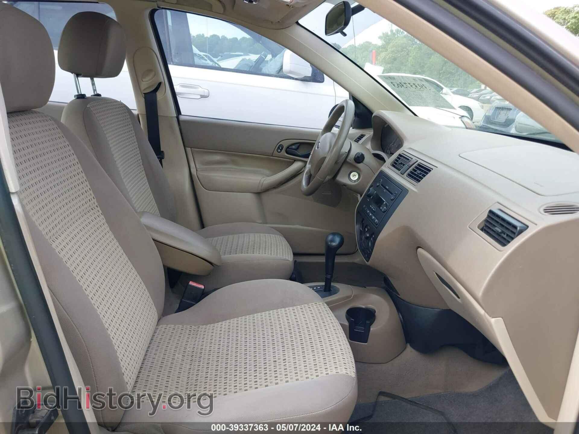 2006 FORD FOCUS - VIN: 1FAHP34N16W148272 - Фото 5