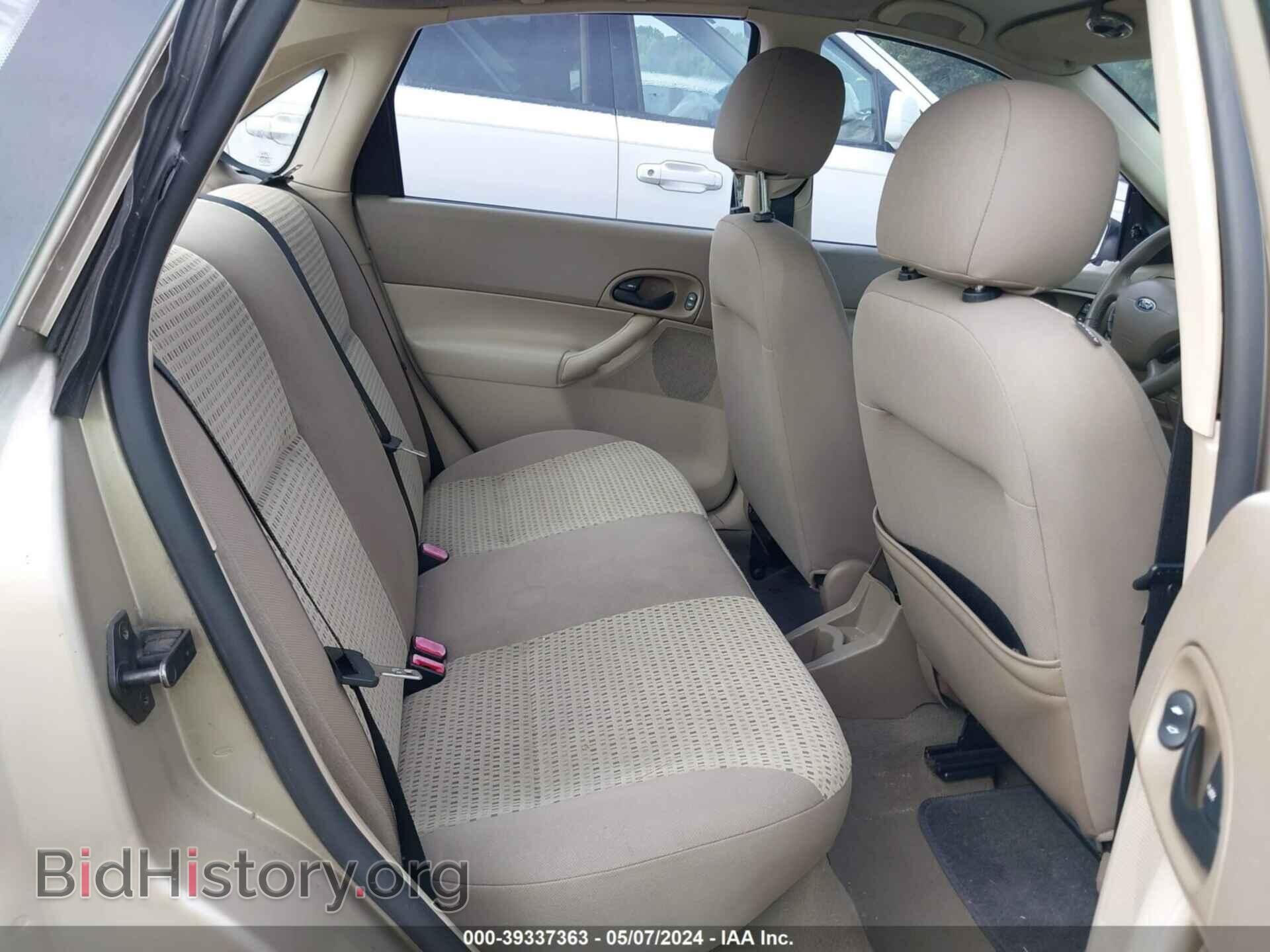 2006 FORD FOCUS - VIN: 1FAHP34N16W148272 - Фото 8
