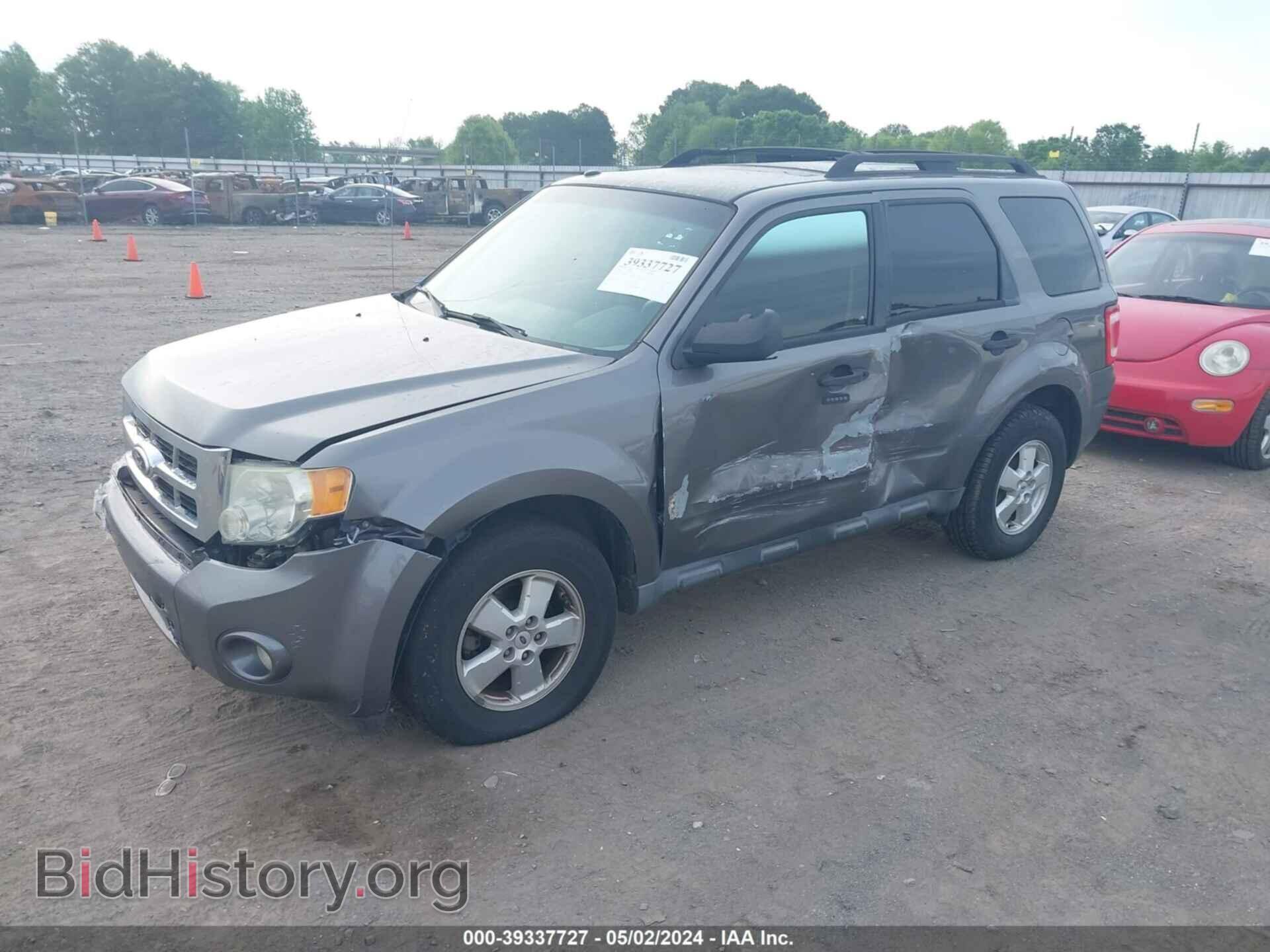 2010 FORD ESCAPE - VIN: 1FMCU0D78AKD39499 - Фото 2