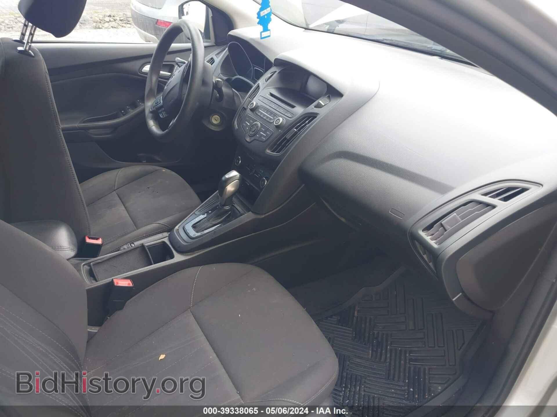 2016 FORD FOCUS - VIN: 1FADP3F21GL204750 - Фото 5