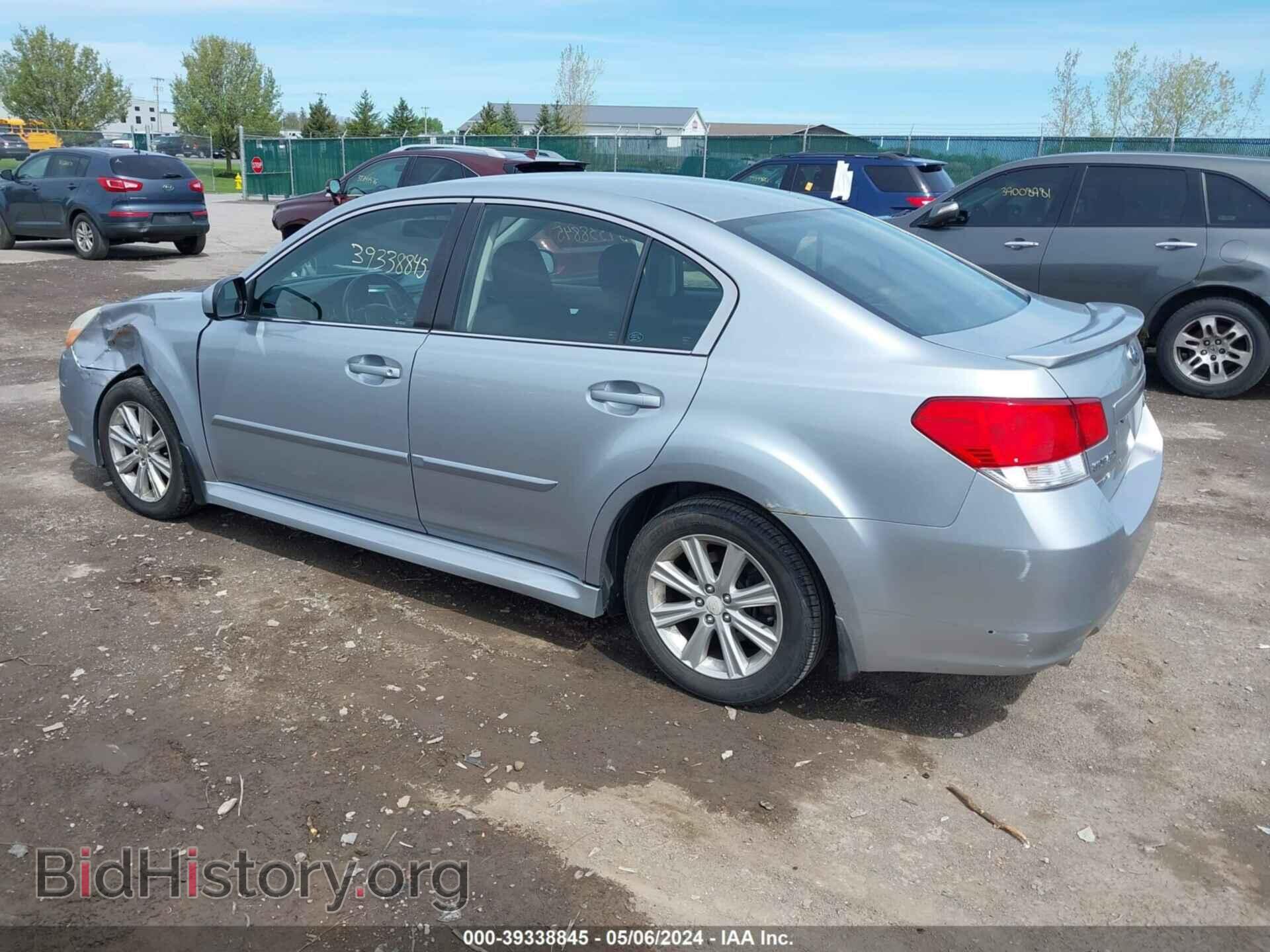 2012 SUBARU LEGACY - VIN: 4S3BMBC66C3028557 - Фото 3