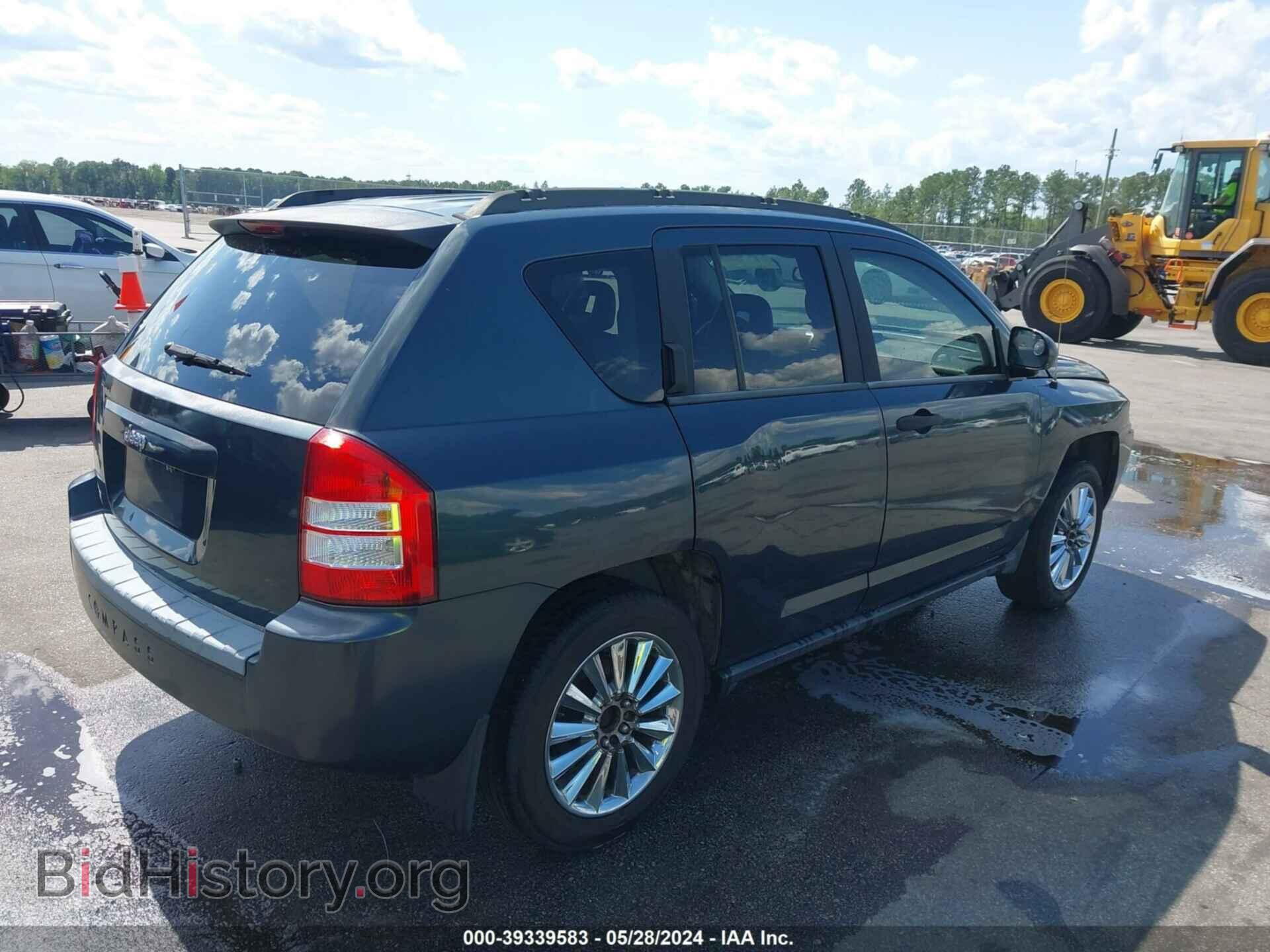 2007 JEEP COMPASS - VIN: 1J8FT47W77D171164 - Фото 4