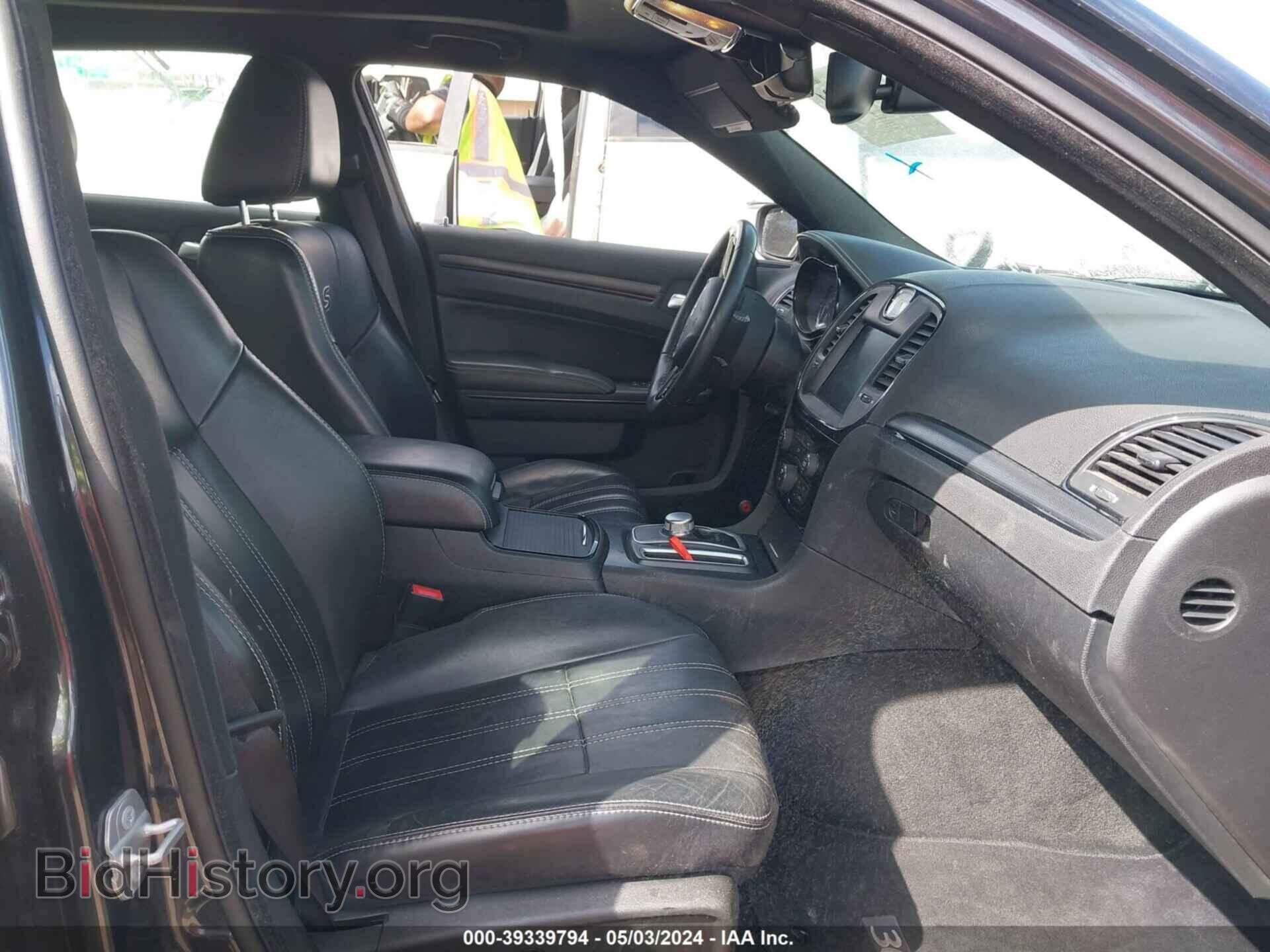 2015 CHRYSLER 300 - VIN: 2C3CCABG3FH887266 - Фото 5