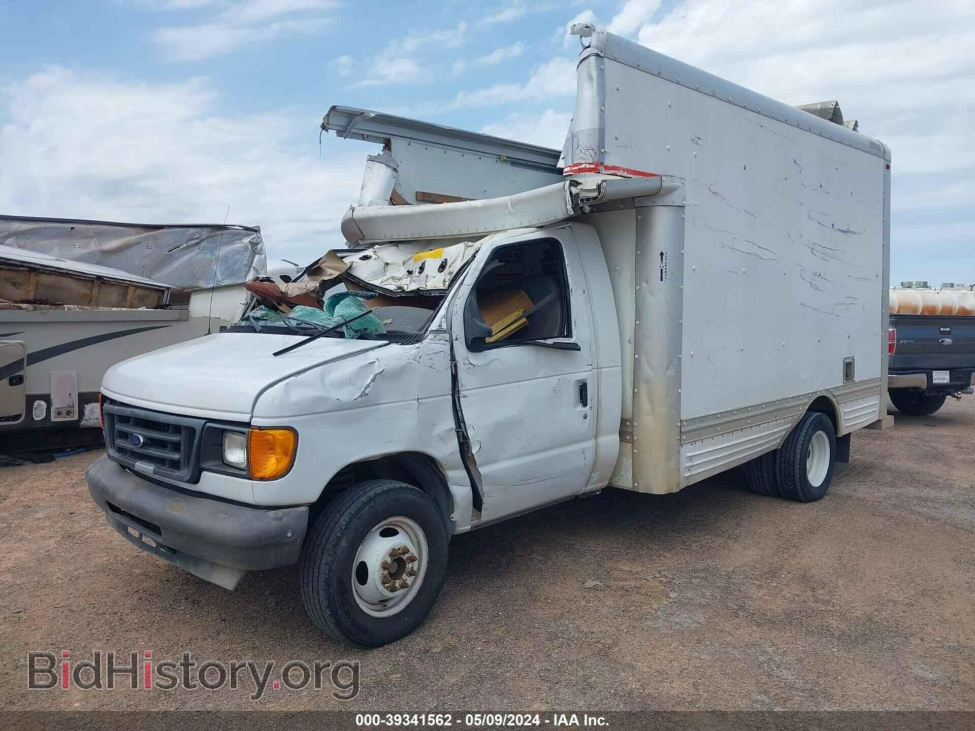 2007 FORD E-450 CUTAWAY - VIN: 1FDXE45S27DB18180 - Фото 2
