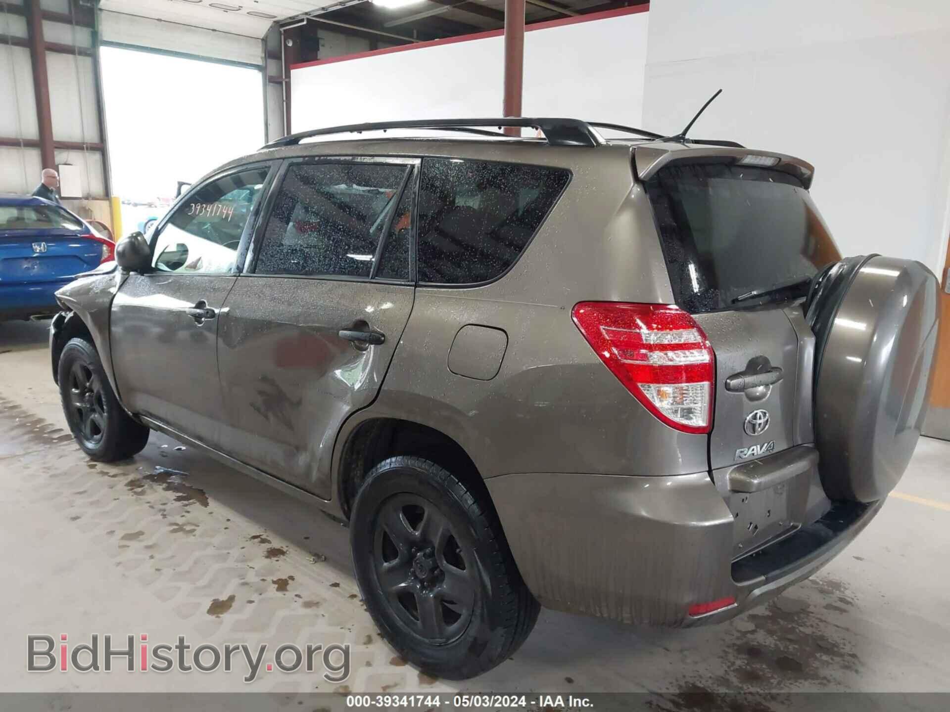 2011 TOYOTA RAV4 - VIN: 2T3BF4DV7BW169399 - Фото 3