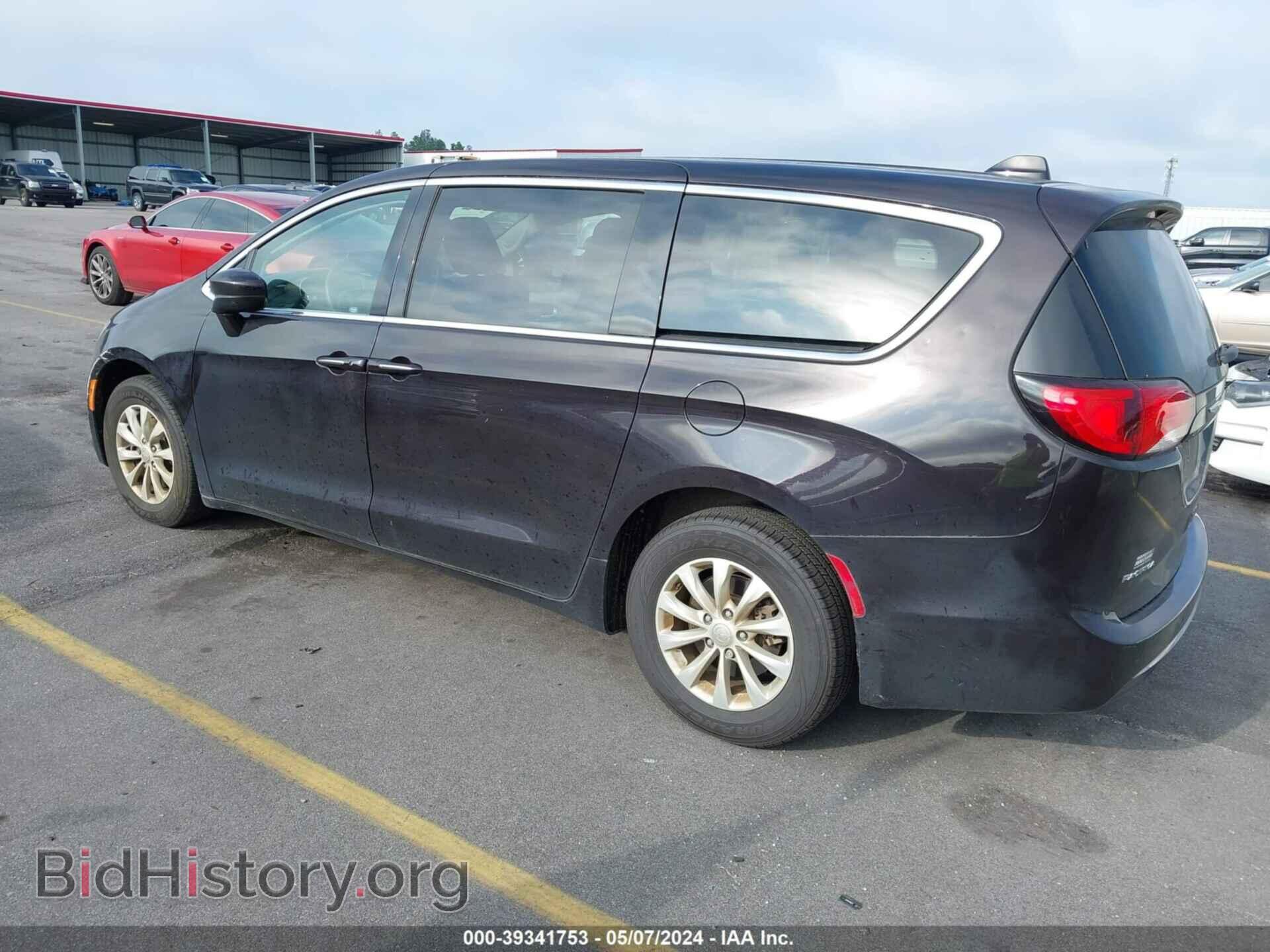 2018 CHRYSLER PACIFICA - VIN: 2C4RC1FG2JR159103 - Photo 3