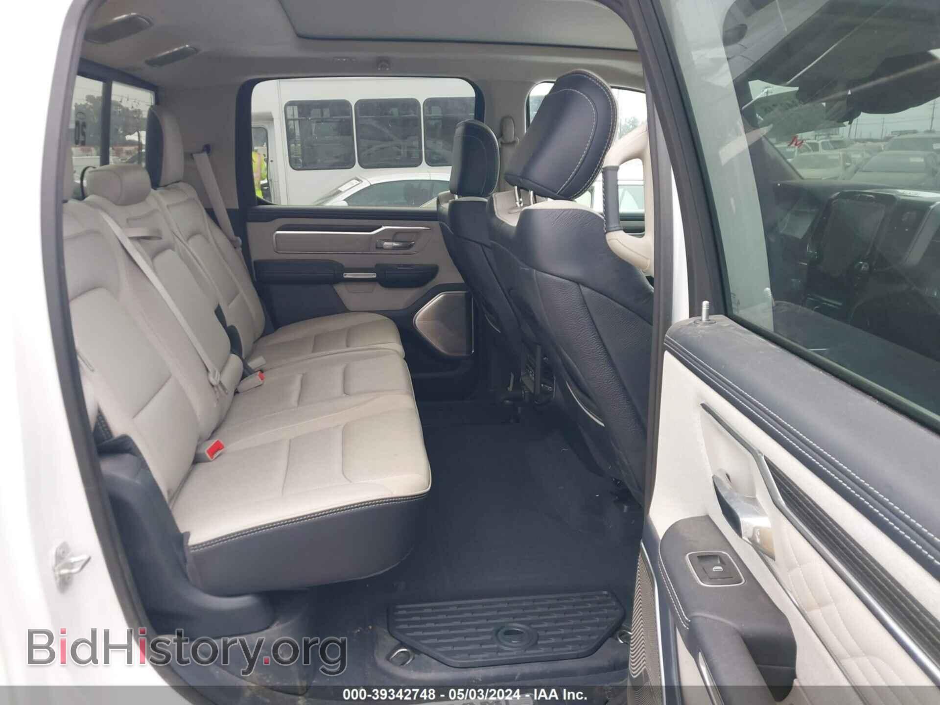 2022 RAM 1500 - VIN: 1C6SRFHM1NN402345 - Фото 8
