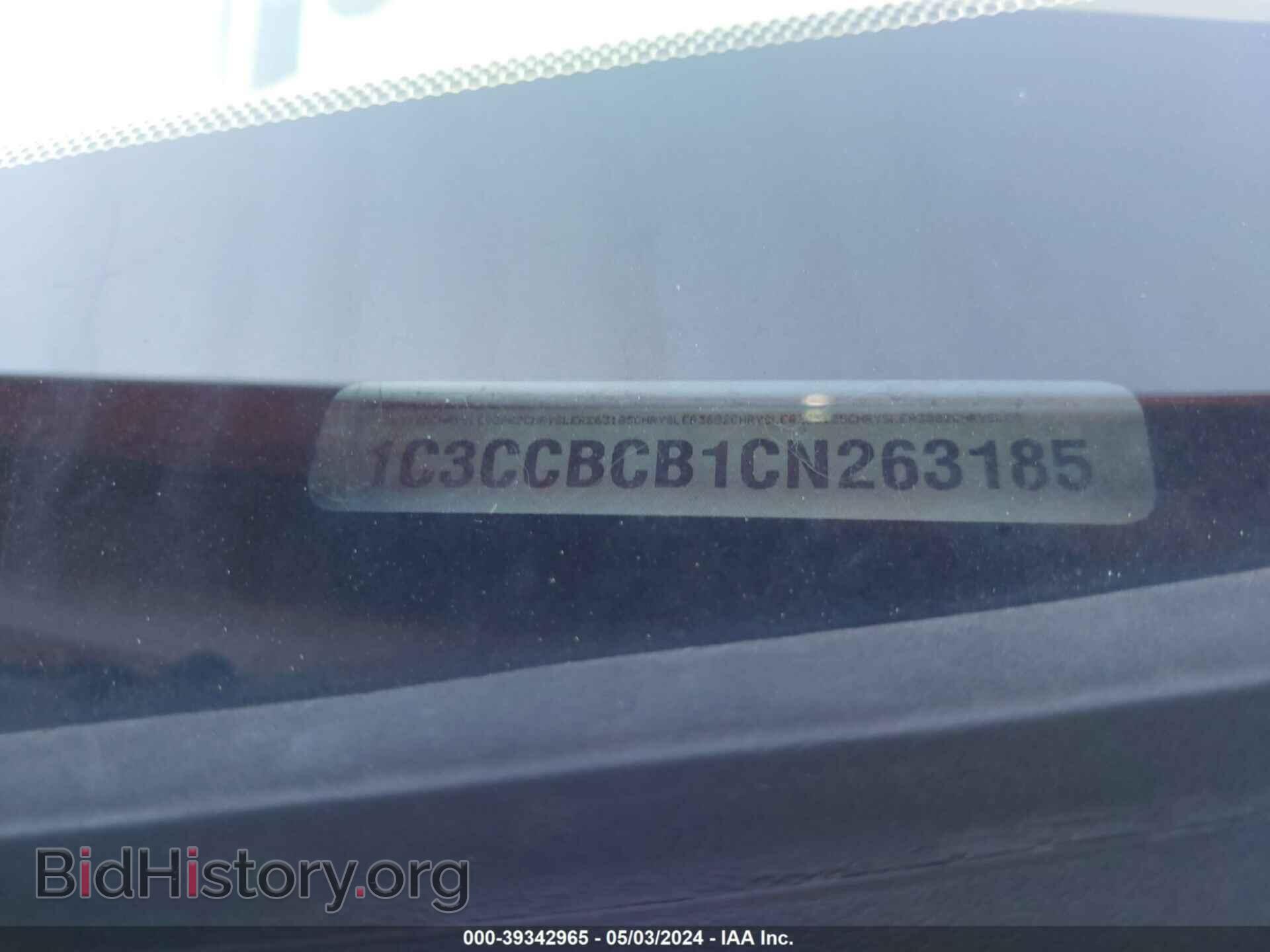 2012 CHRYSLER 200 - VIN: 1C3CCBCB1CN263185 - Фото 9