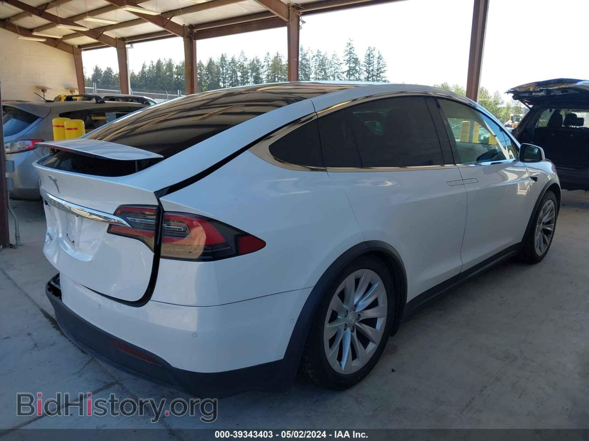 2017 TESLA MODEL X - VIN: 5YJXCBE25HF045685 - Фото 4
