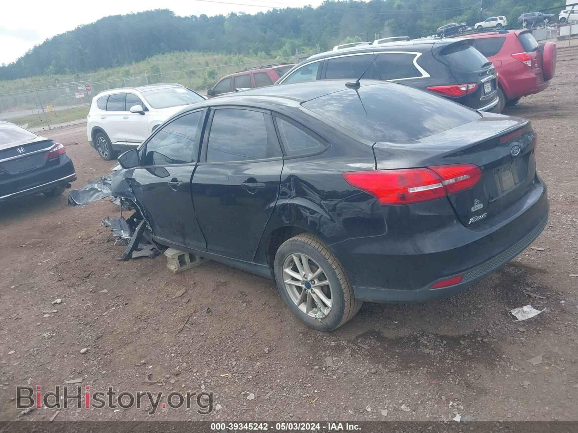 2017 FORD FOCUS - VIN: 1FADP3F29HL212399 - Фото 3