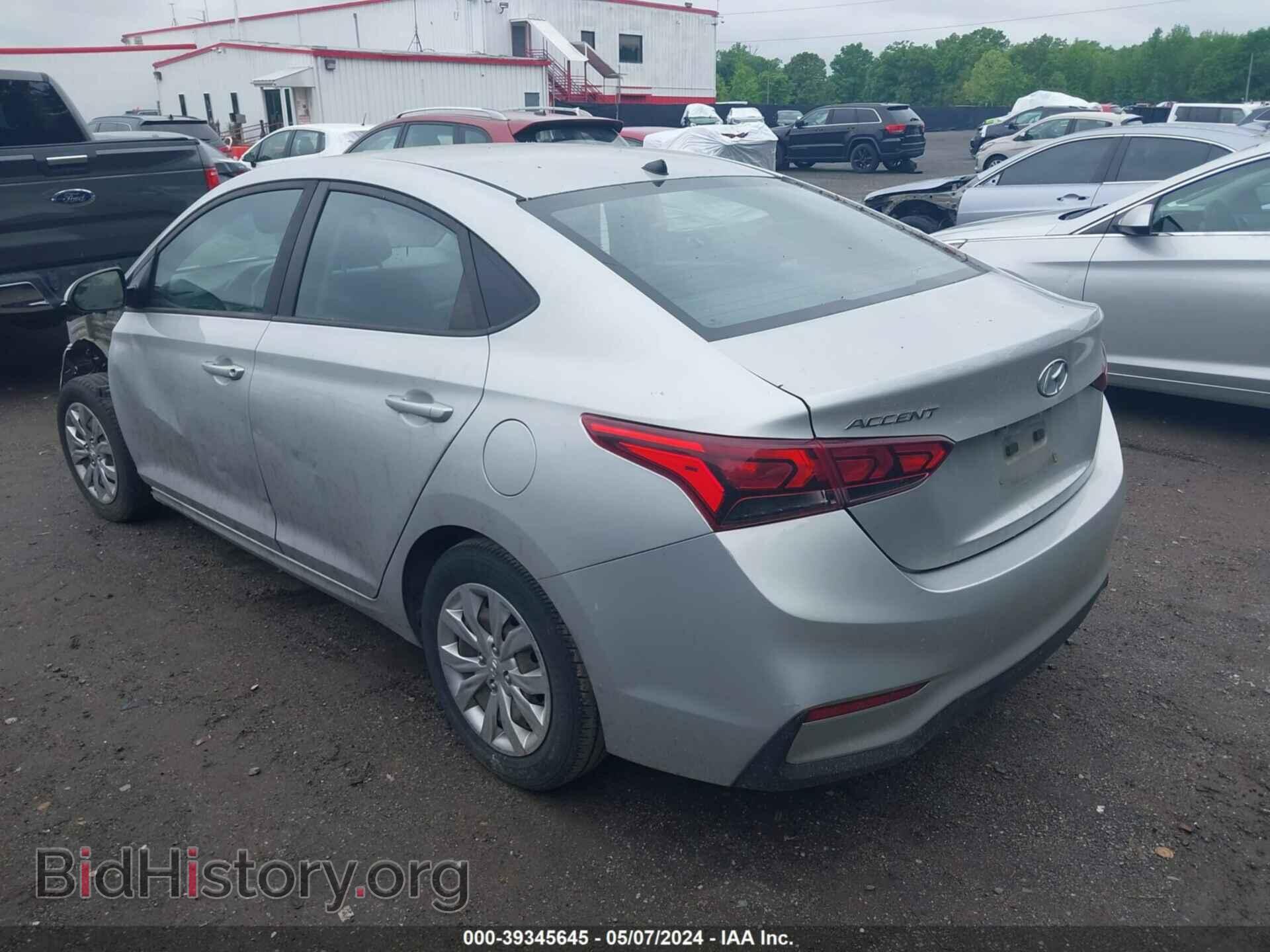 2018 HYUNDAI ACCENT - VIN: 3KPC24A32JE021285 - Фото 3