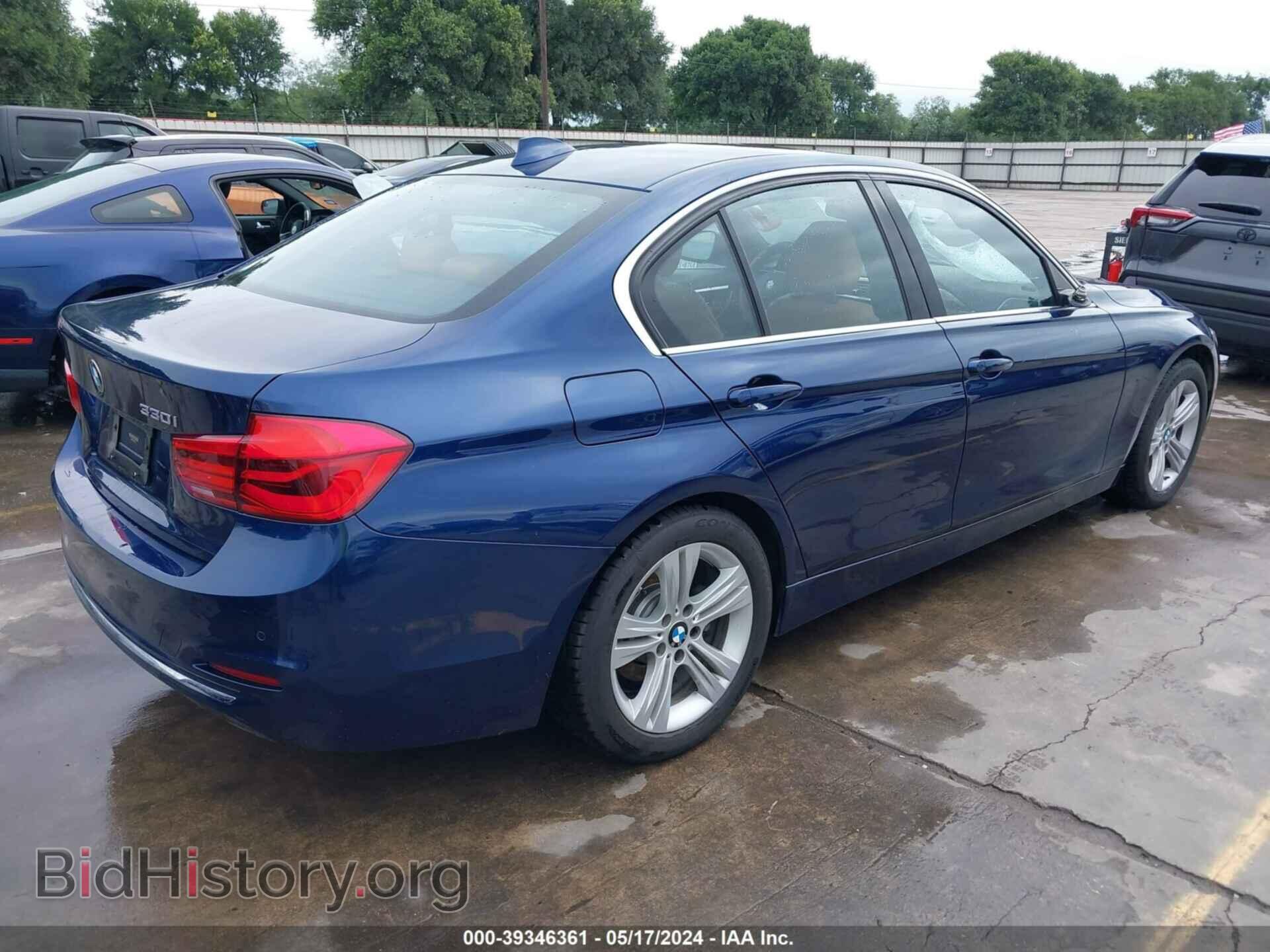 2018 BMW 330I - VIN: WBA8B9C58JEE81712 - Фото 4