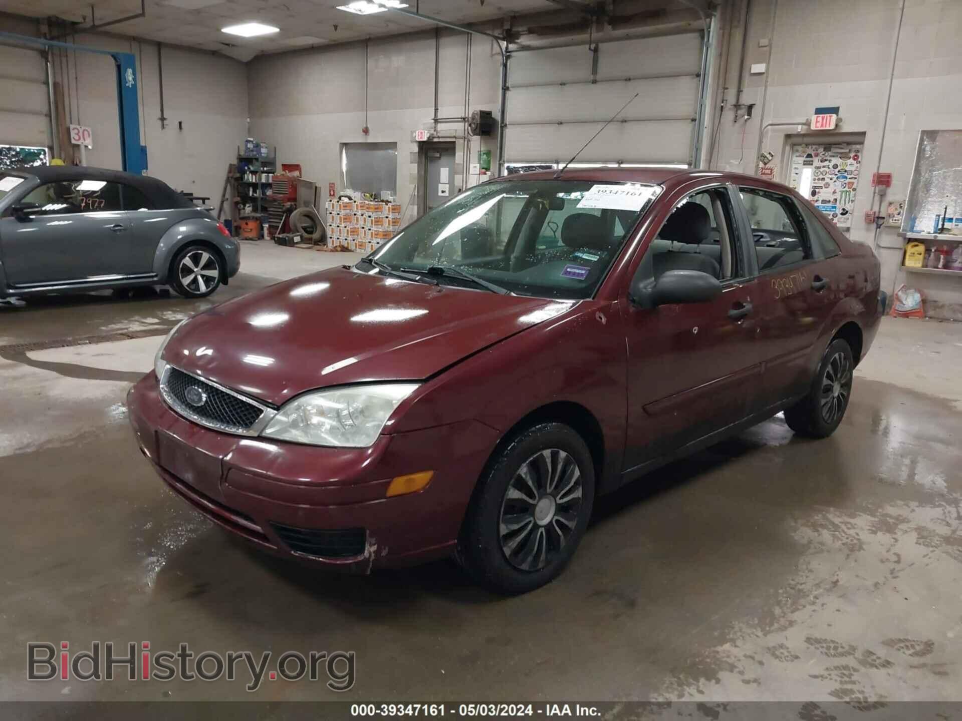 2007 FORD FOCUS - VIN: 1FAFP34N87W309421 - Фото 2