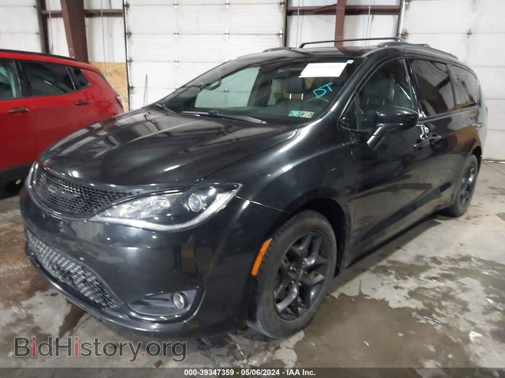 2018 CHRYSLER PACIFICA - VIN: 2C4RC1BG3JR292099 - Фото 2