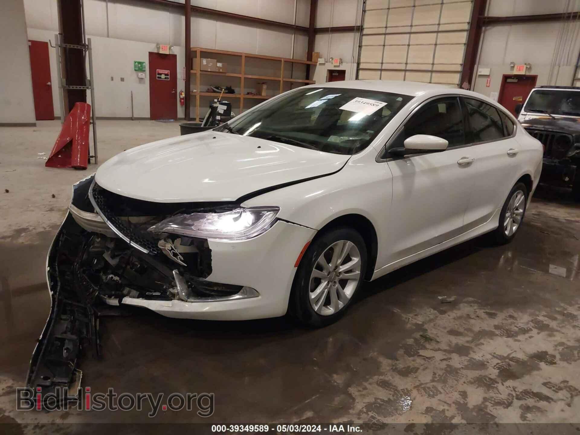 2016 CHRYSLER 200 - VIN: 1C3CCCAB1GN174568 - Photo 2