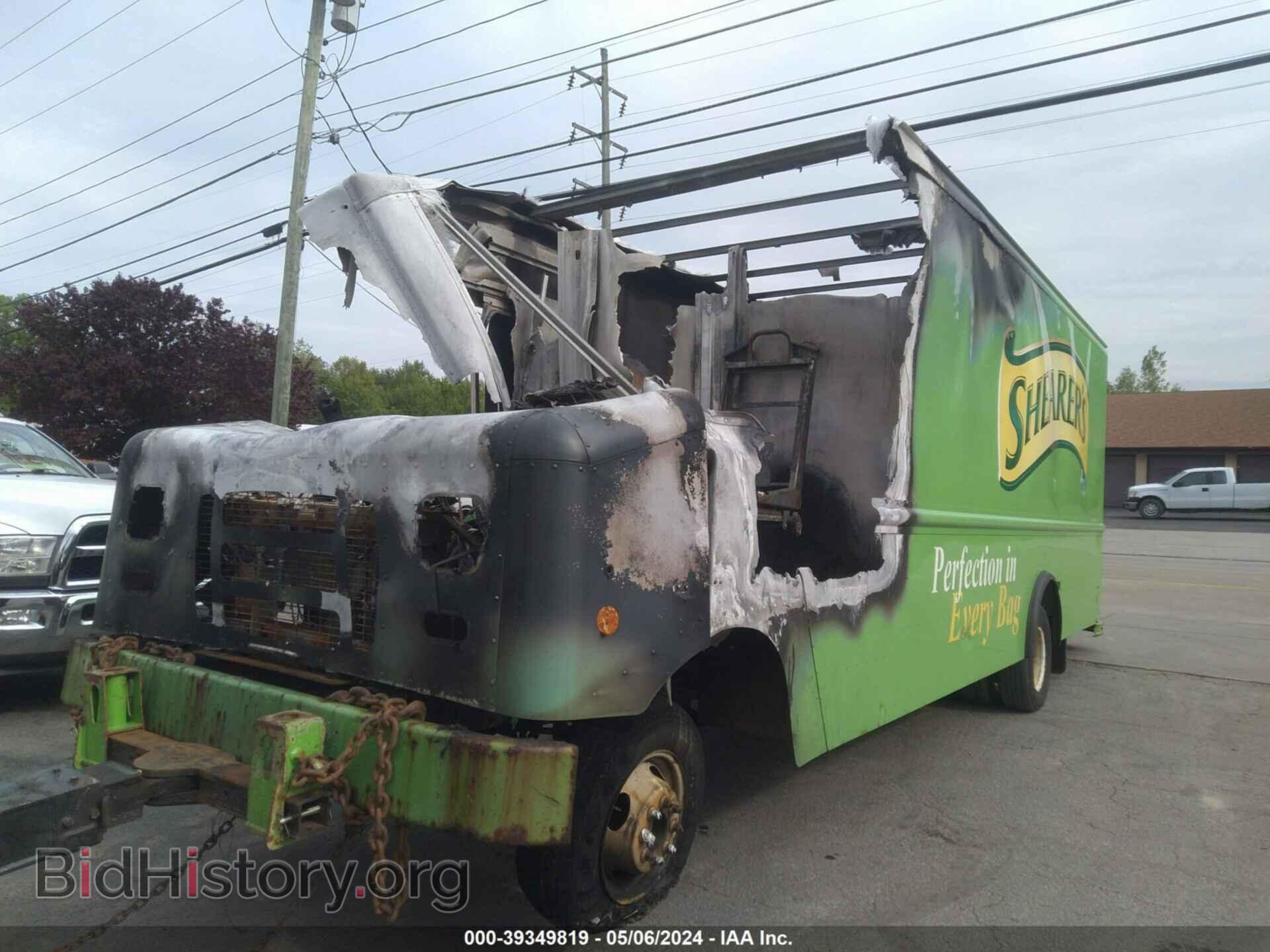 2013 FORD E-350 STRIPPED - VIN: 1FC3E3KL0DDA56199 - Photo 2