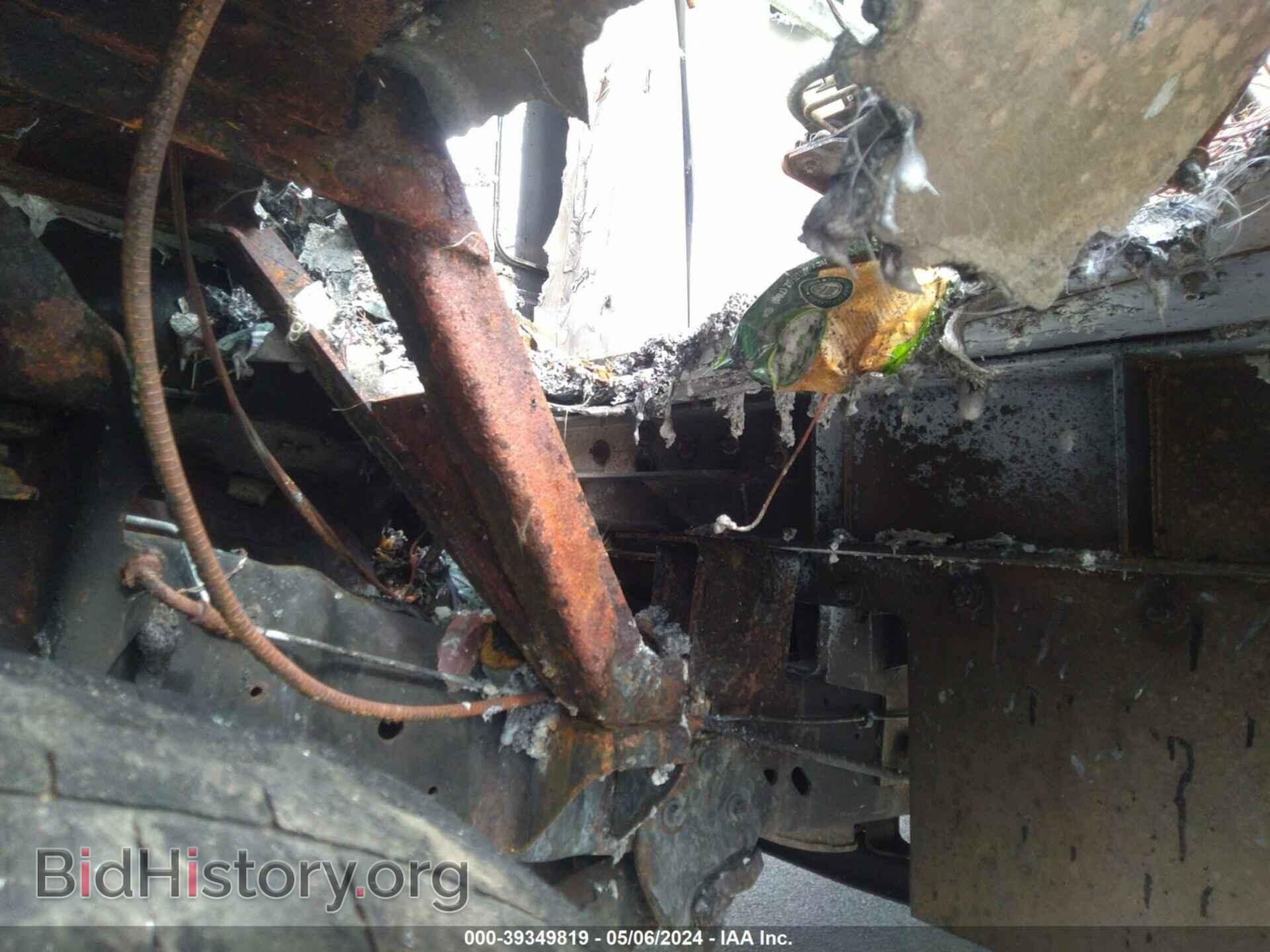 2013 FORD E-350 STRIPPED - VIN: 1FC3E3KL0DDA56199 - Photo 9