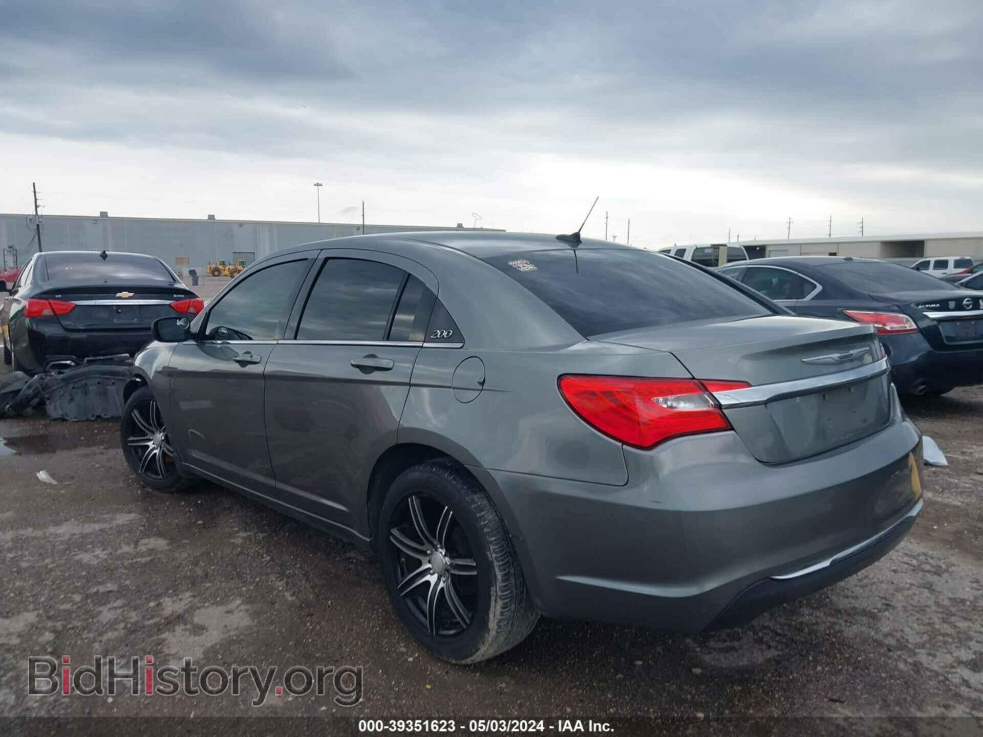 2012 CHRYSLER 200 - VIN: 1C3CCBAB8CN105574 - Фото 3
