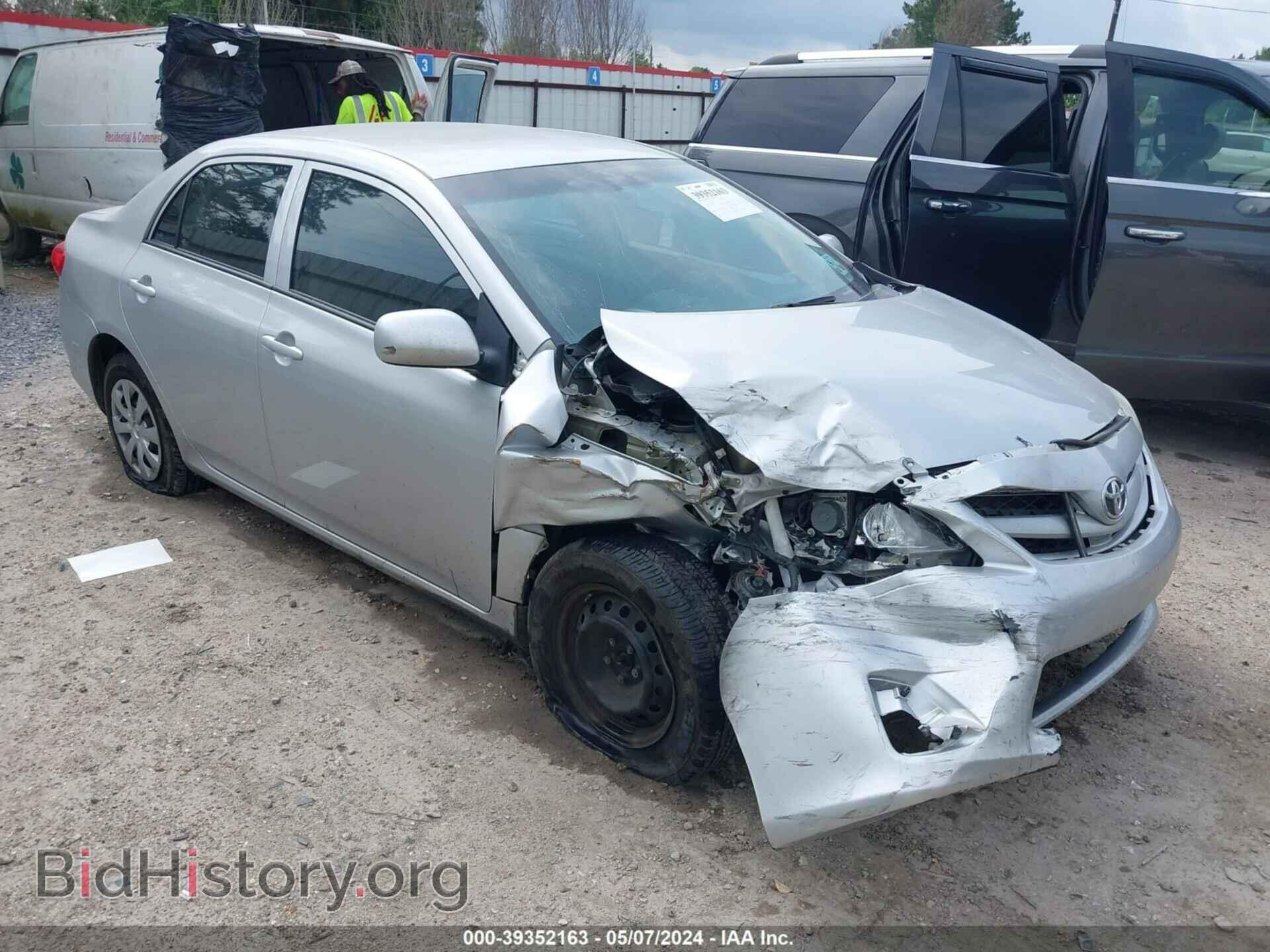 Photo 5YFBU4EEXDP164165 - TOYOTA COROLLA 2013