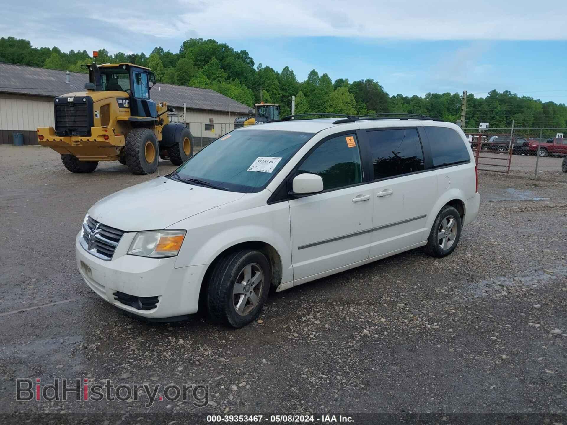 2010 DODGE GRAND CARAVAN - VIN: 2D4RN5D12AR120322 - Фото 2