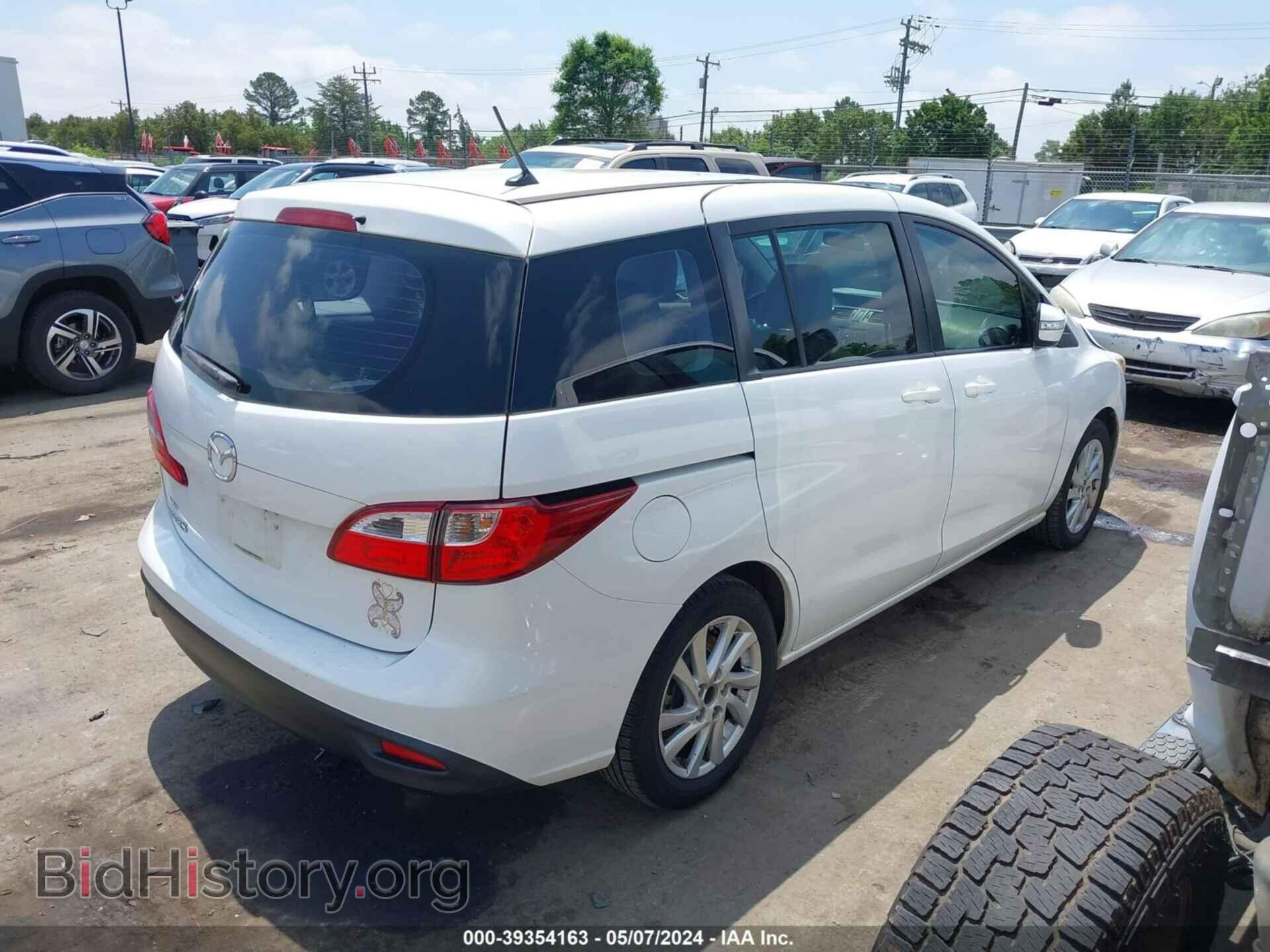 2014 MAZDA MAZDA5 - VIN: JM1CW2BL4E0174871 - Фото 4