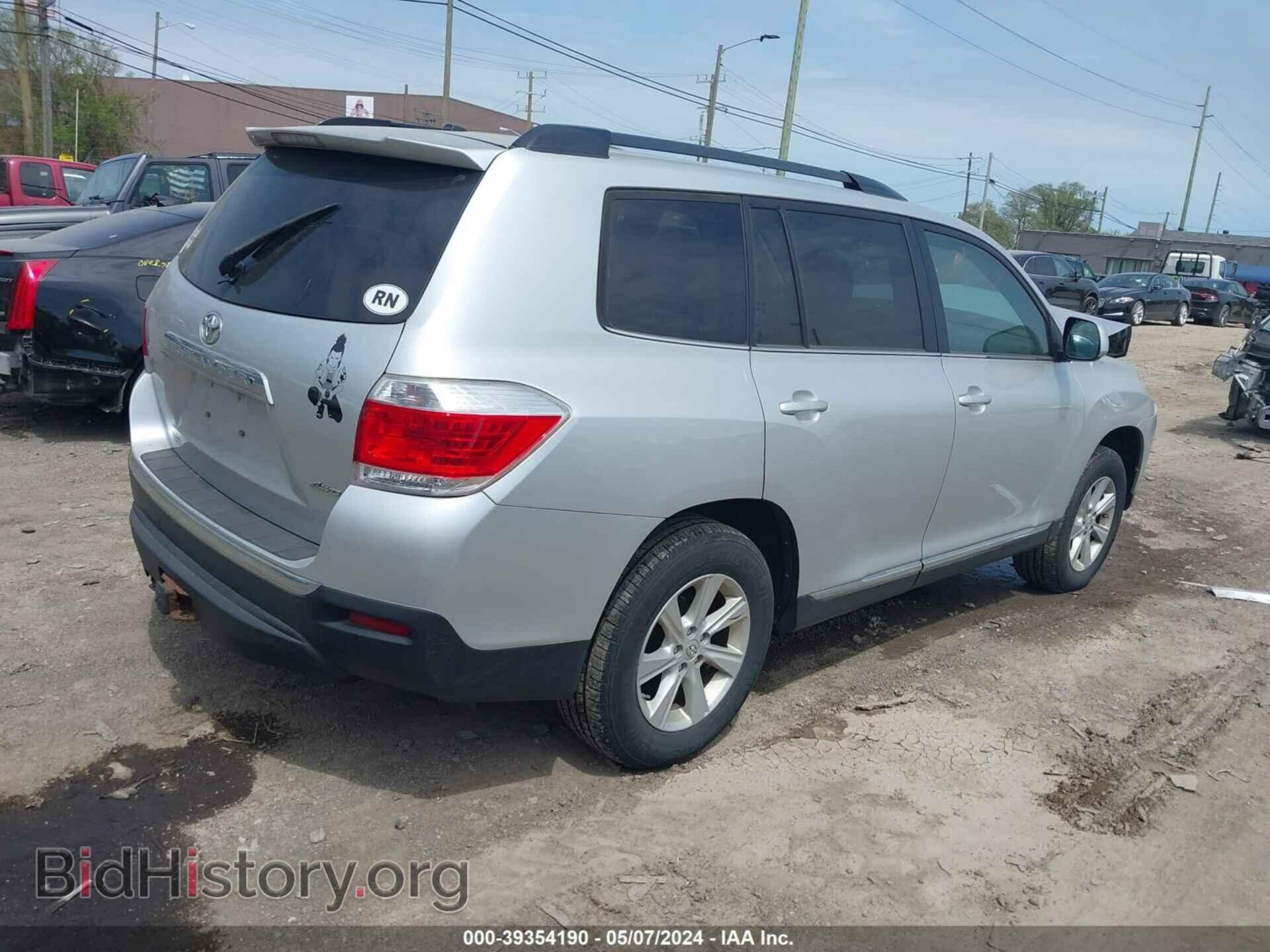 2011 TOYOTA HIGHLANDER - VIN: 5TDBK3EH4BS066554 - Фото 4
