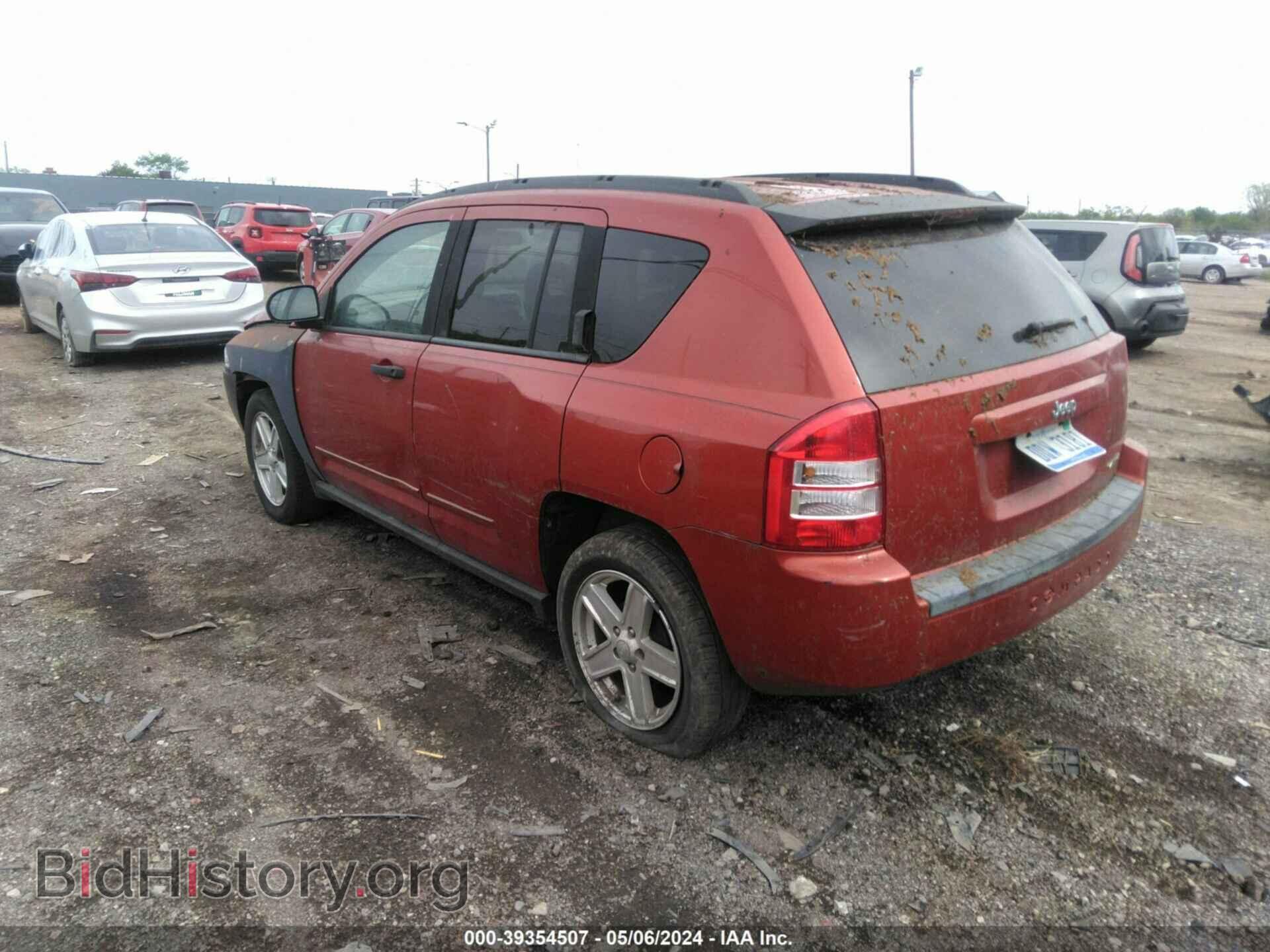 2008 JEEP COMPASS - VIN: 1J8FT47W48D793710 - Фото 3