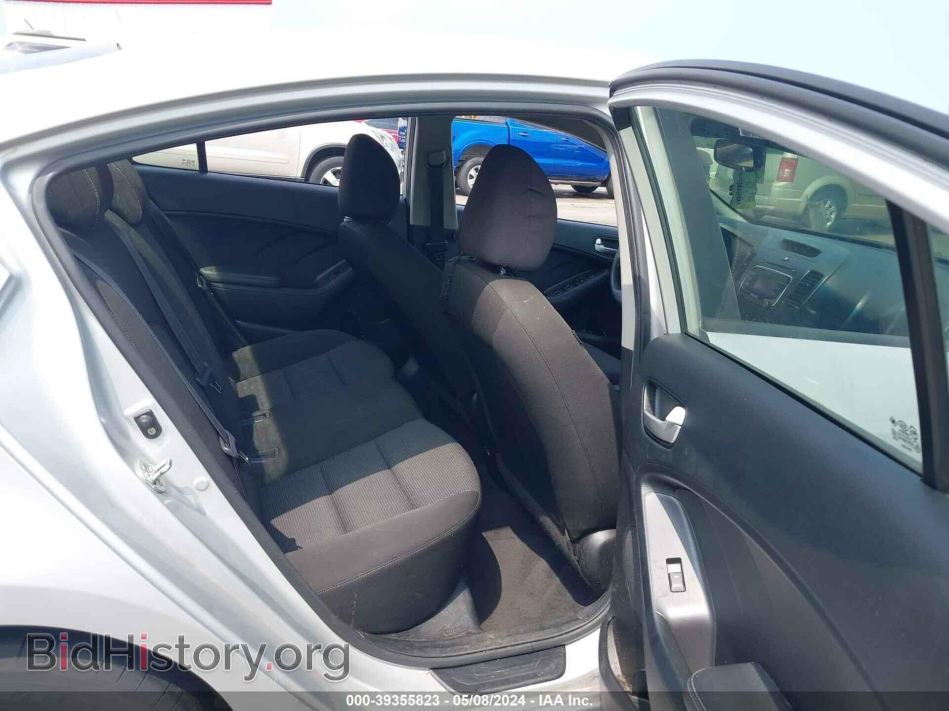 2017 KIA FORTE - VIN: 3KPFK4A77HE160113 - Фото 8