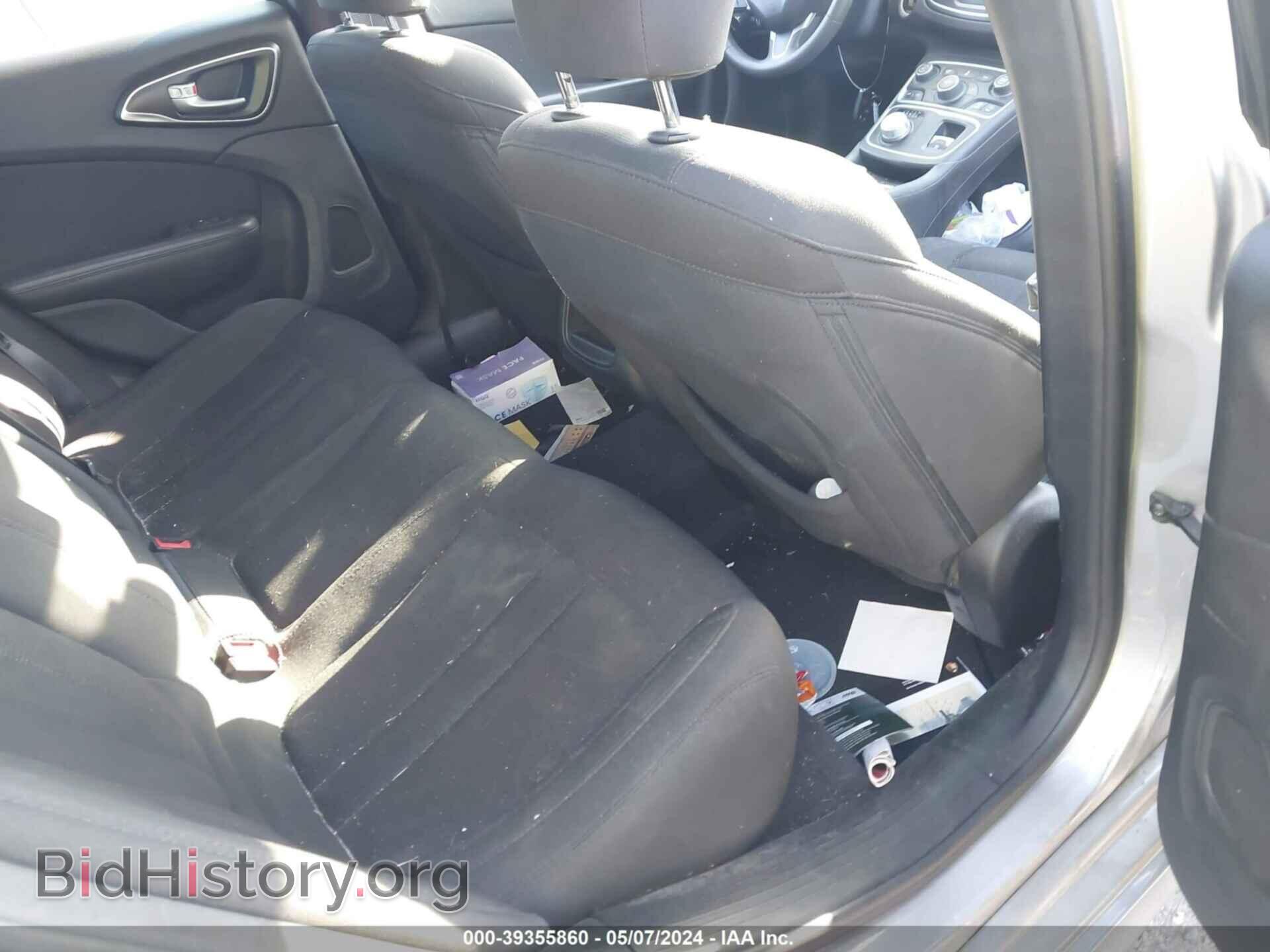 2015 CHRYSLER 200 - VIN: 1C3CCCAB6FN687197 - Фото 8