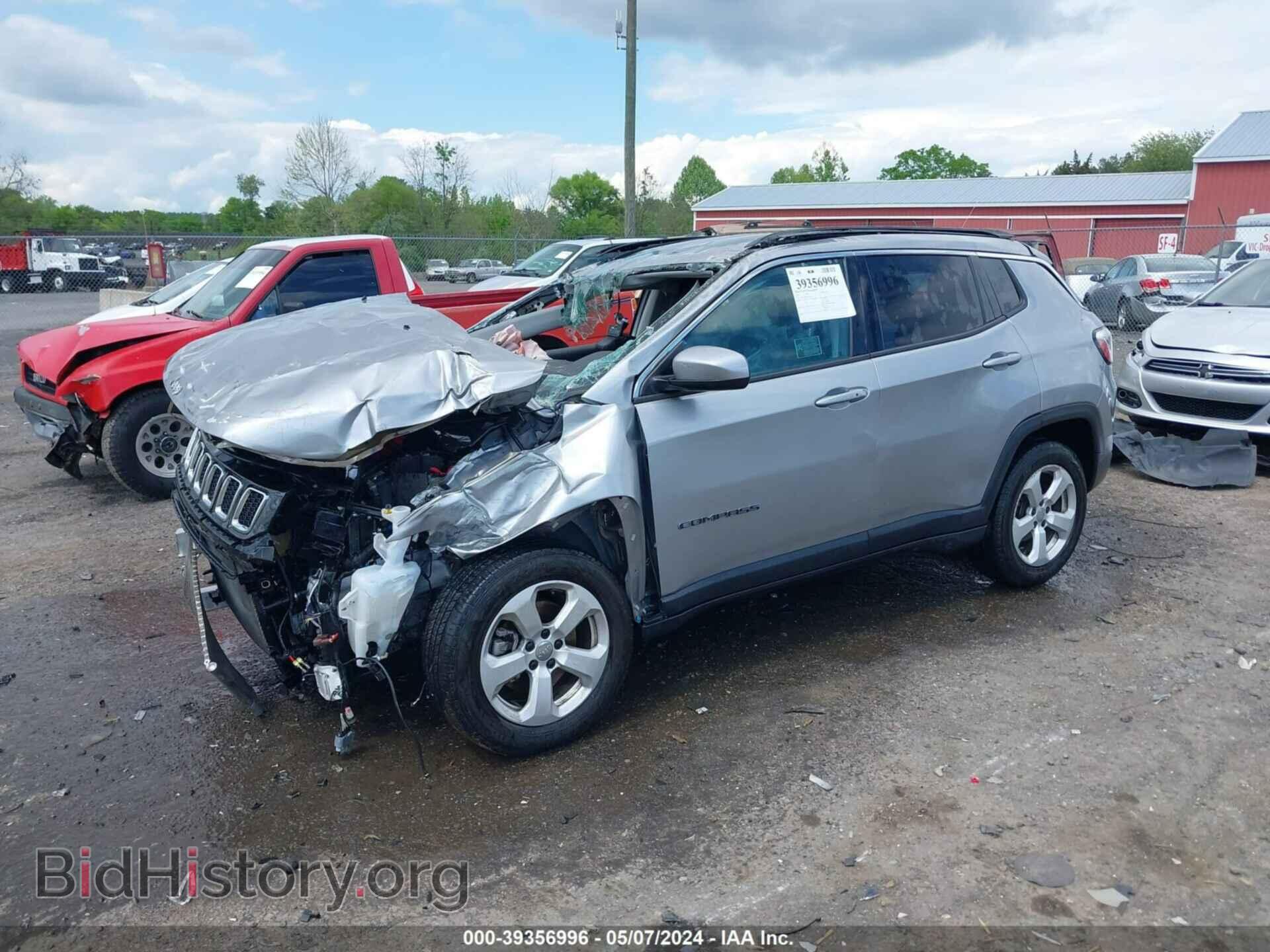 2019 JEEP COMPASS - VIN: 3C4NJCBB7KT856209 - Фото 2