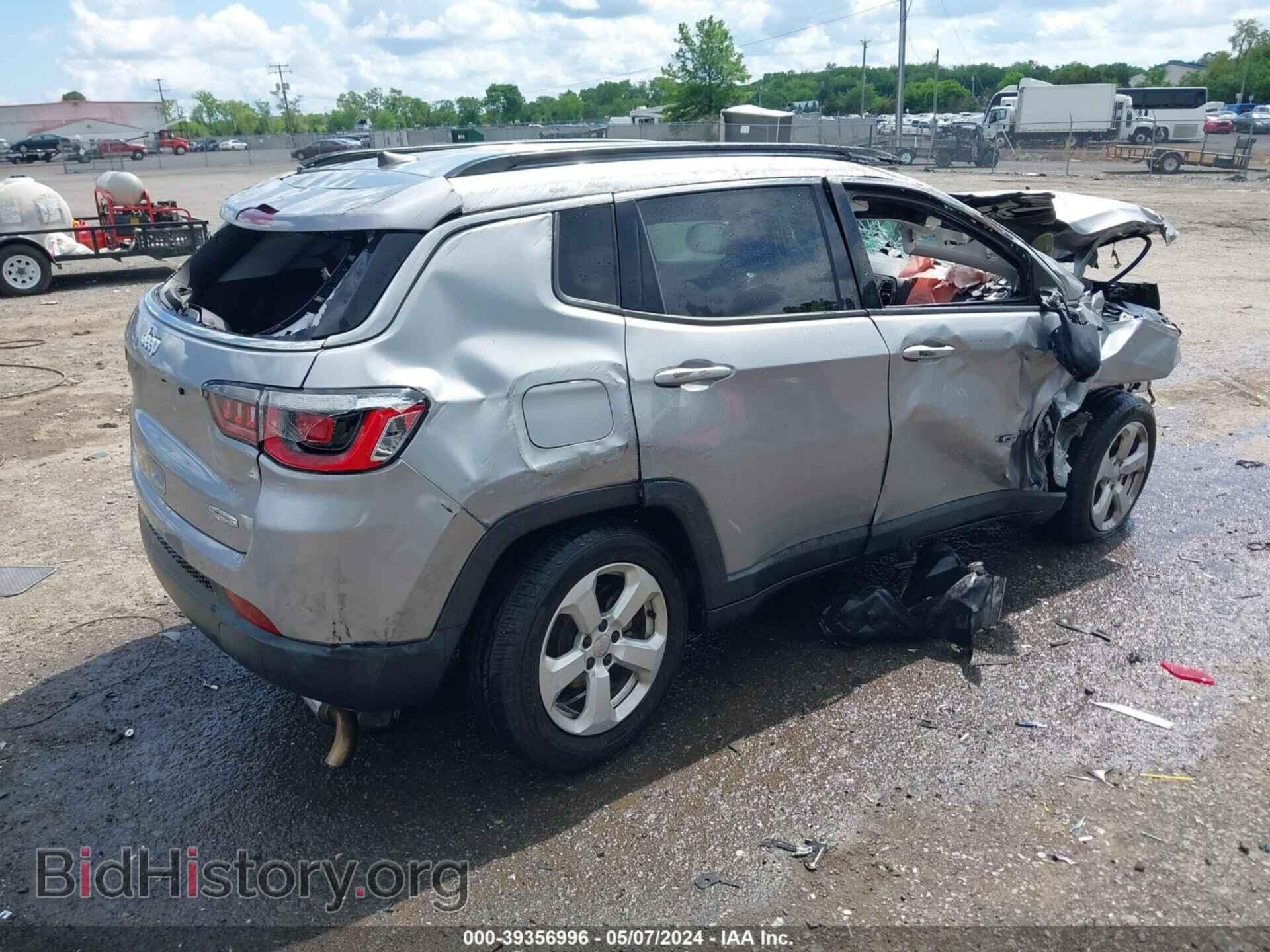 2019 JEEP COMPASS - VIN: 3C4NJCBB7KT856209 - Фото 4