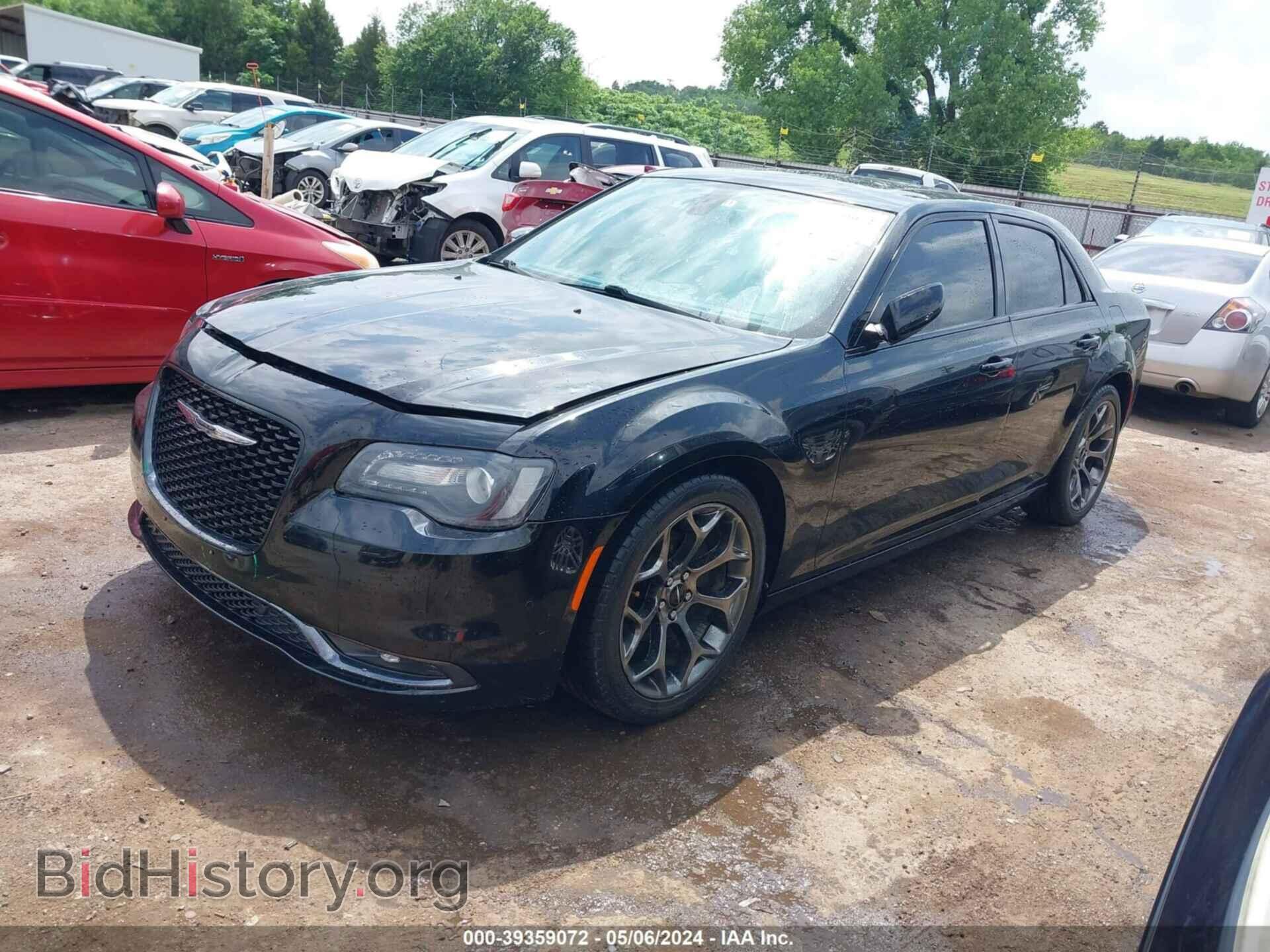 2015 CHRYSLER 300 - VIN: 2C3CCABG0FH893882 - Фото 2