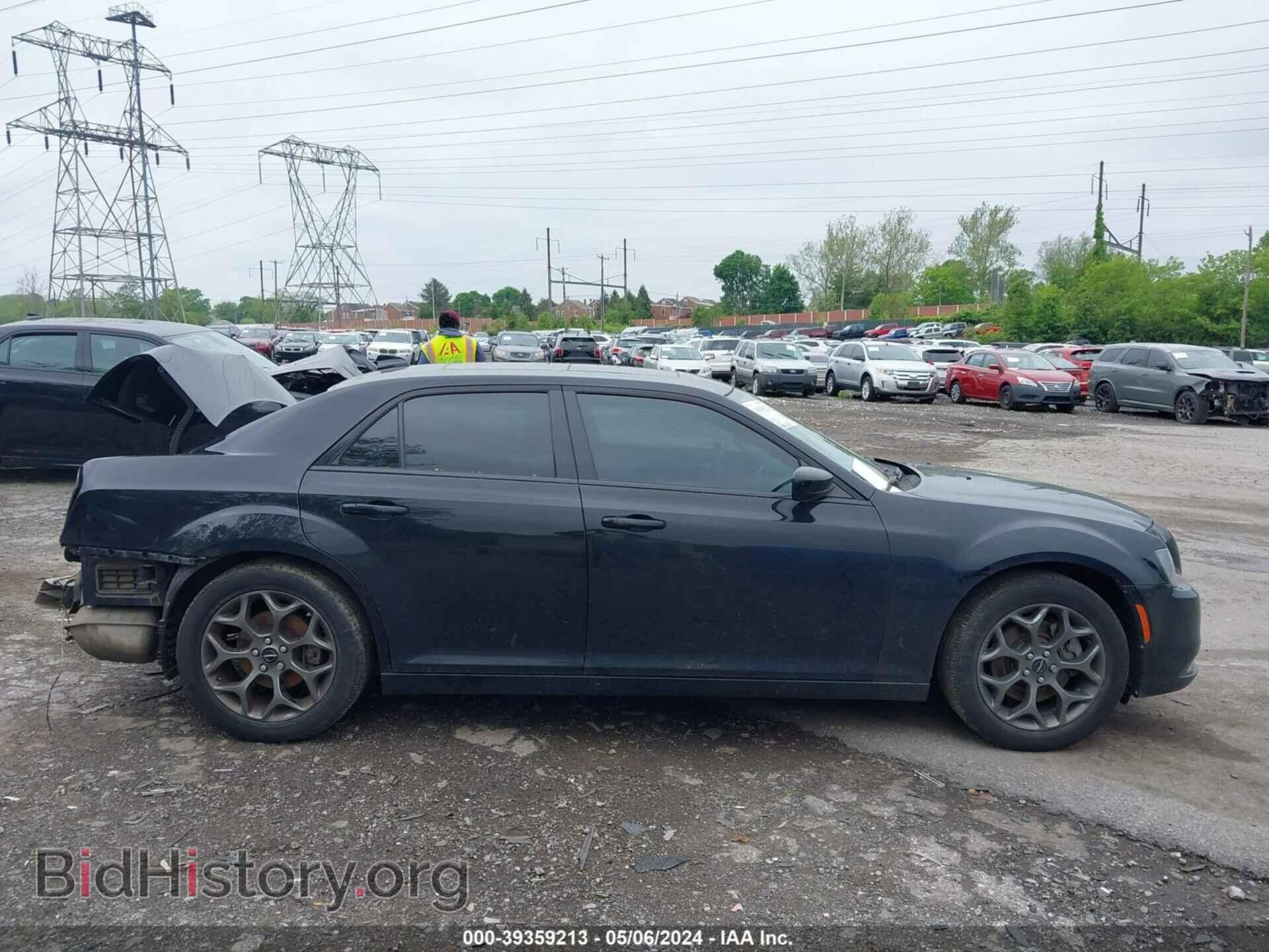 2016 CHRYSLER 300 - VIN: 2C3CCAGG2GH142552 - Photo 13