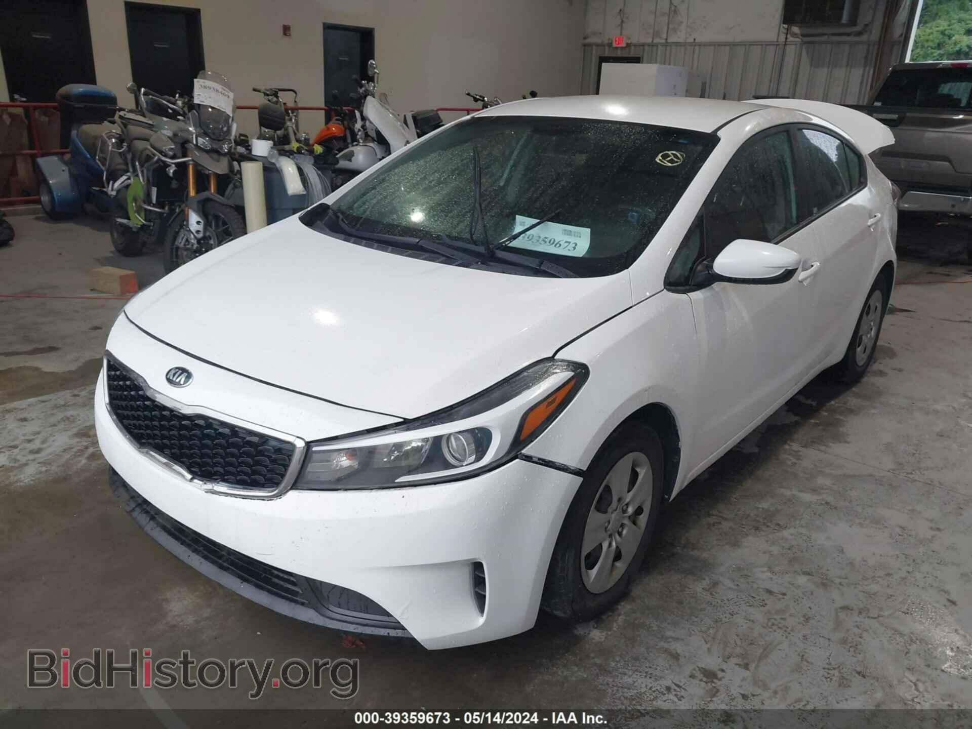 2017 KIA FORTE - VIN: 3KPFK4A7XHE099307 - Фото 2
