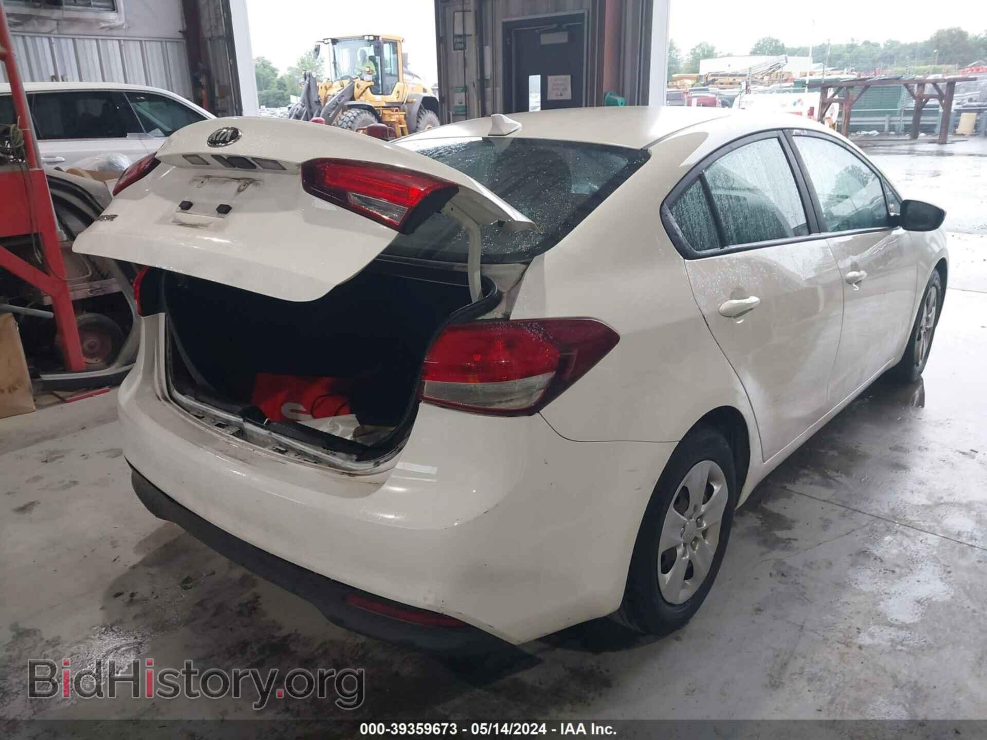 2017 KIA FORTE - VIN: 3KPFK4A7XHE099307 - Фото 4