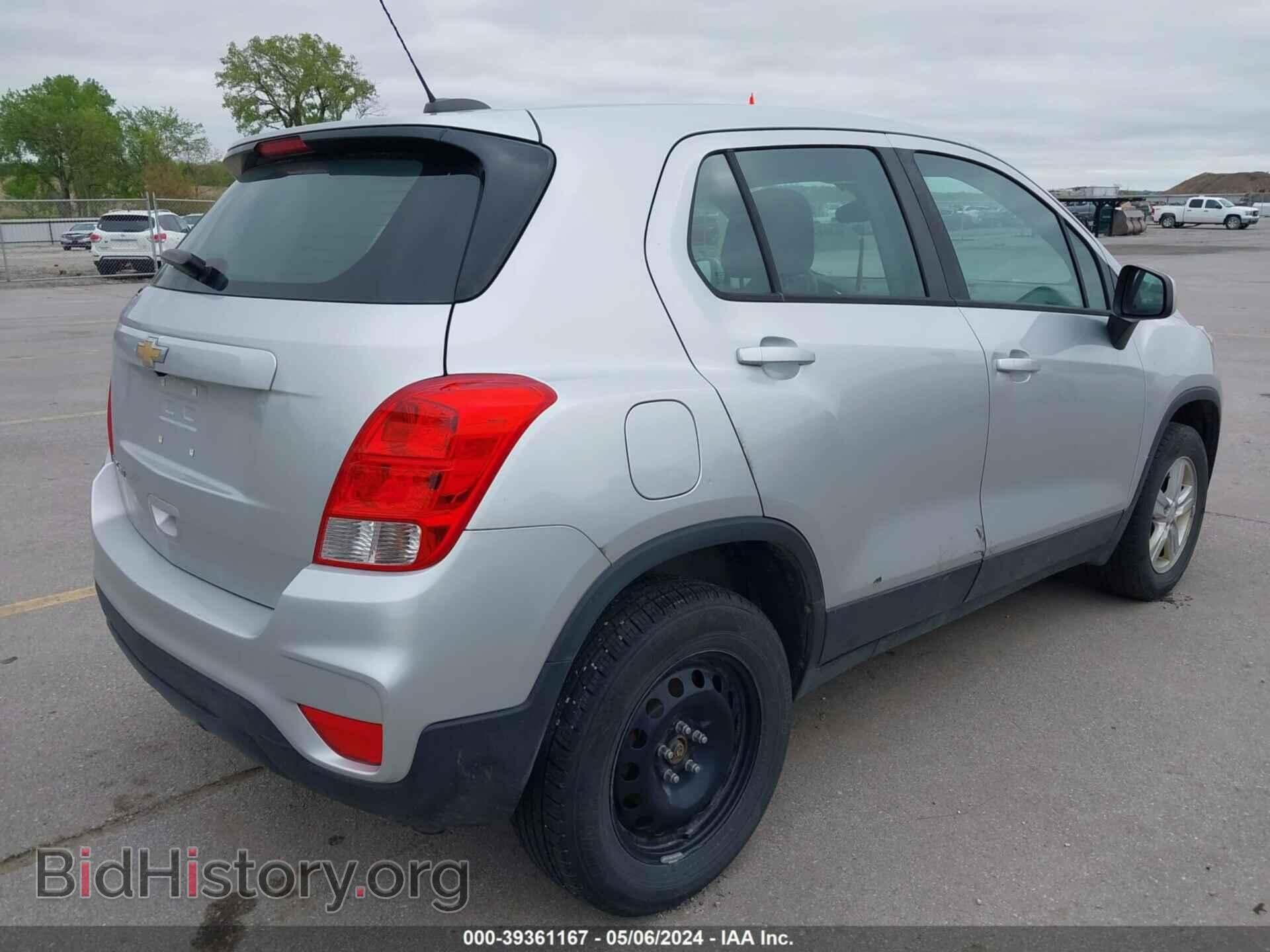 2017 CHEVROLET TRAX - VIN: KL7CJNSB4HB140975 - Фото 4