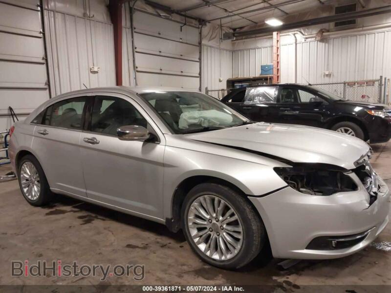 2011 Chrysler 200 (VIN 1C3BC2FG4BN581965) — фото 14 из 17