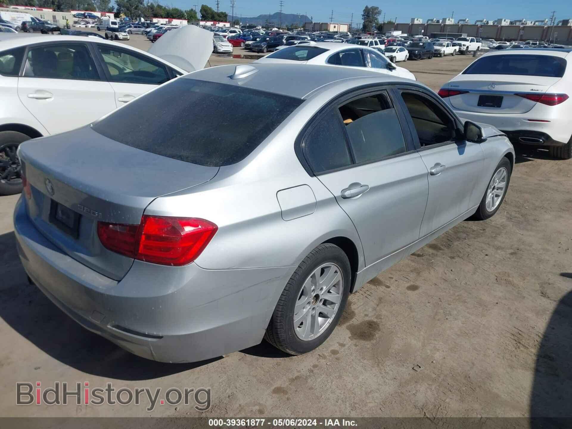 2015 BMW 328I - VIN: WBA3C1C56FK121272 - Фото 4