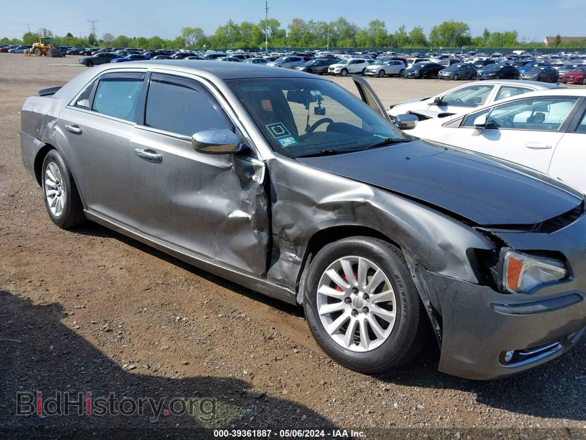 2012 CHRYSLER 300 - VIN: 2C3CCAAG2CH261527 - Фото 6