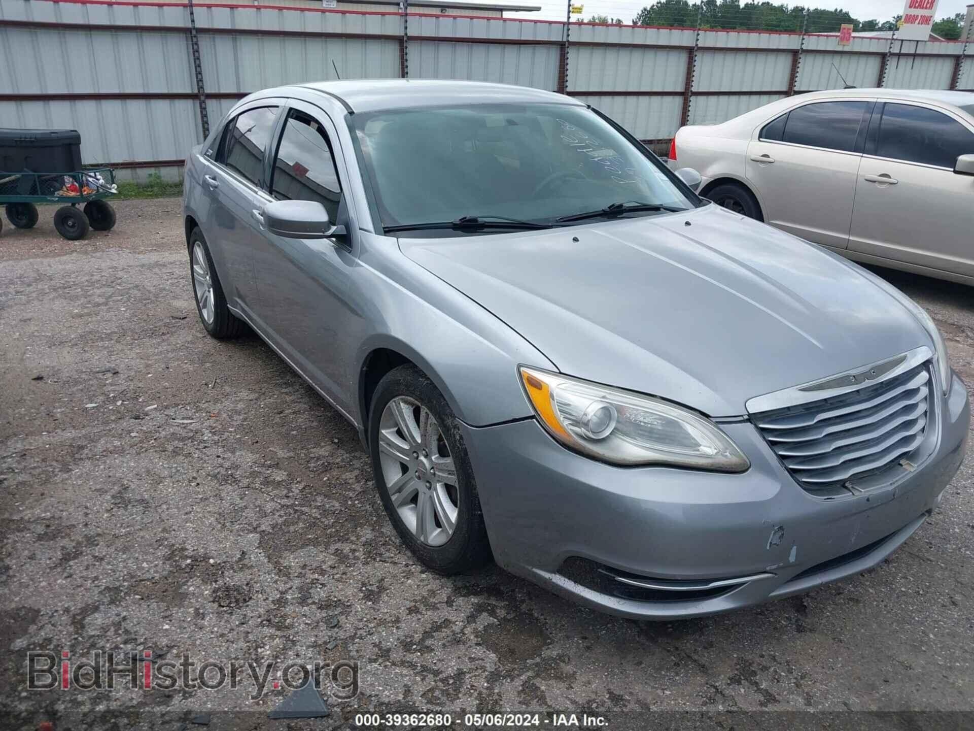 Фотография 1C3CCBAB1DN733154 - CHRYSLER 200 2013
