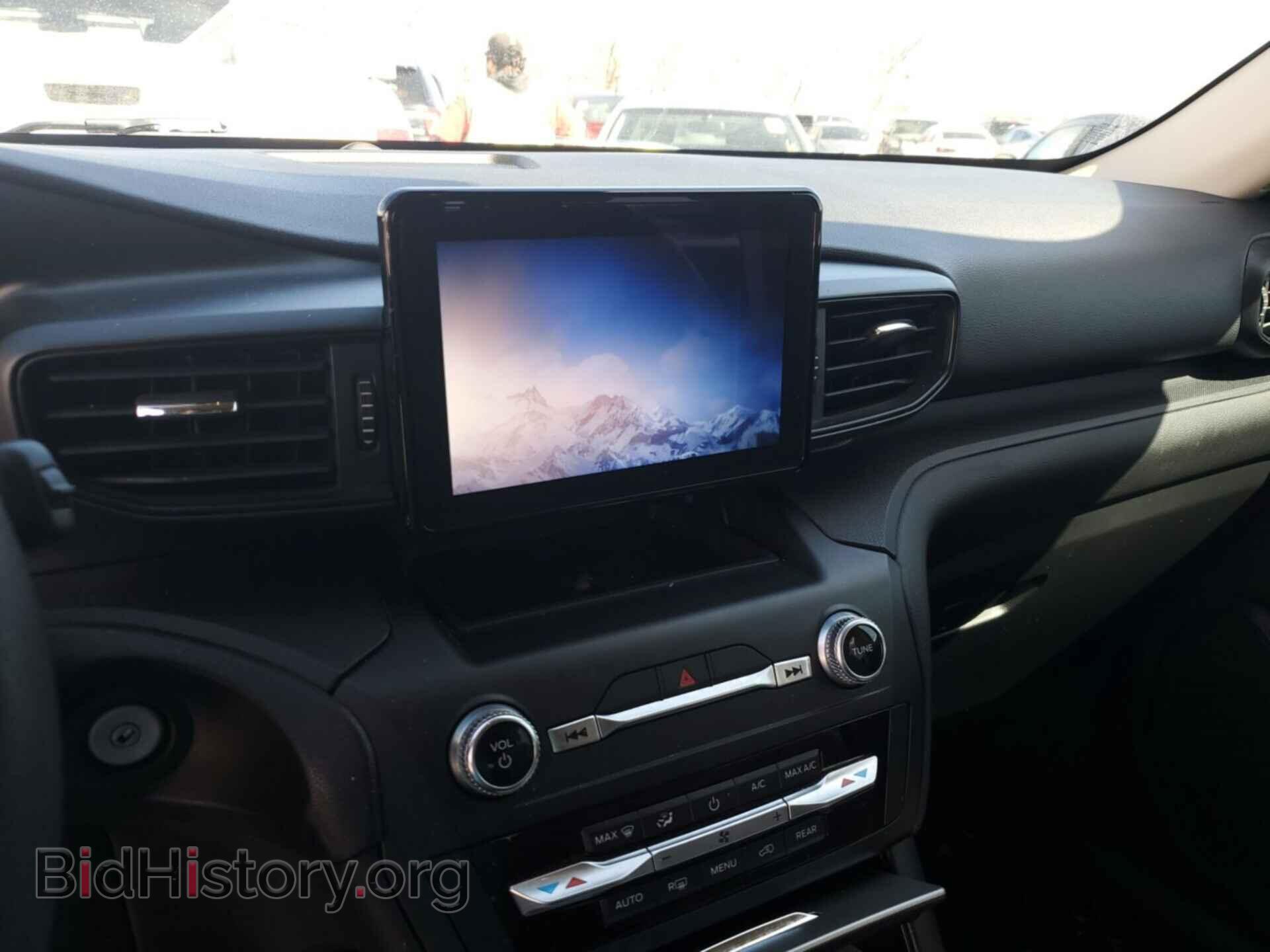 2020 FORD EXPLORER - VIN: 1FMSK8BH0LGB76977 - Photo 15