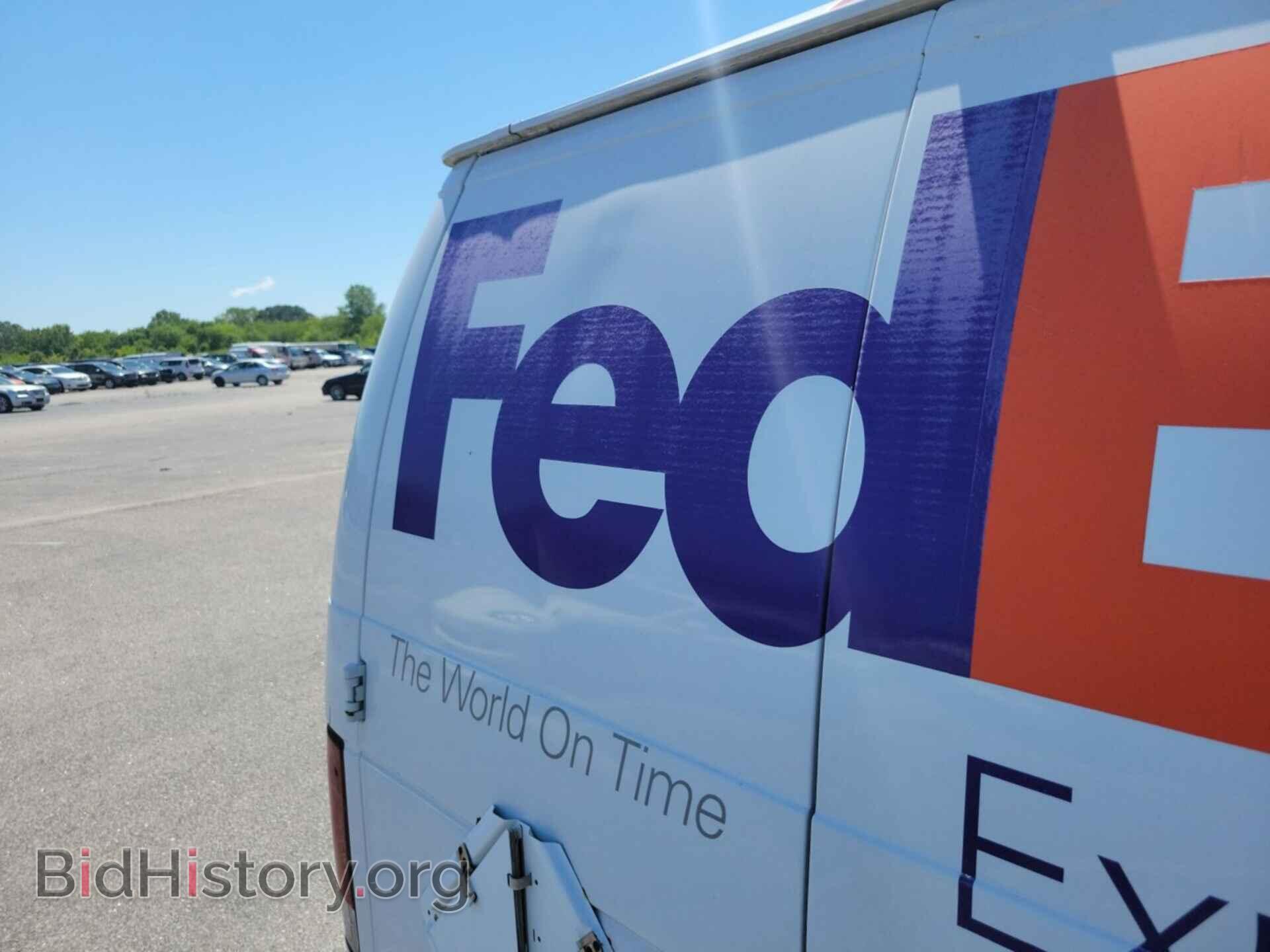 2010 FORD E-150 - VIN: 1FTNE1EW3ADA90667 - Фото 34