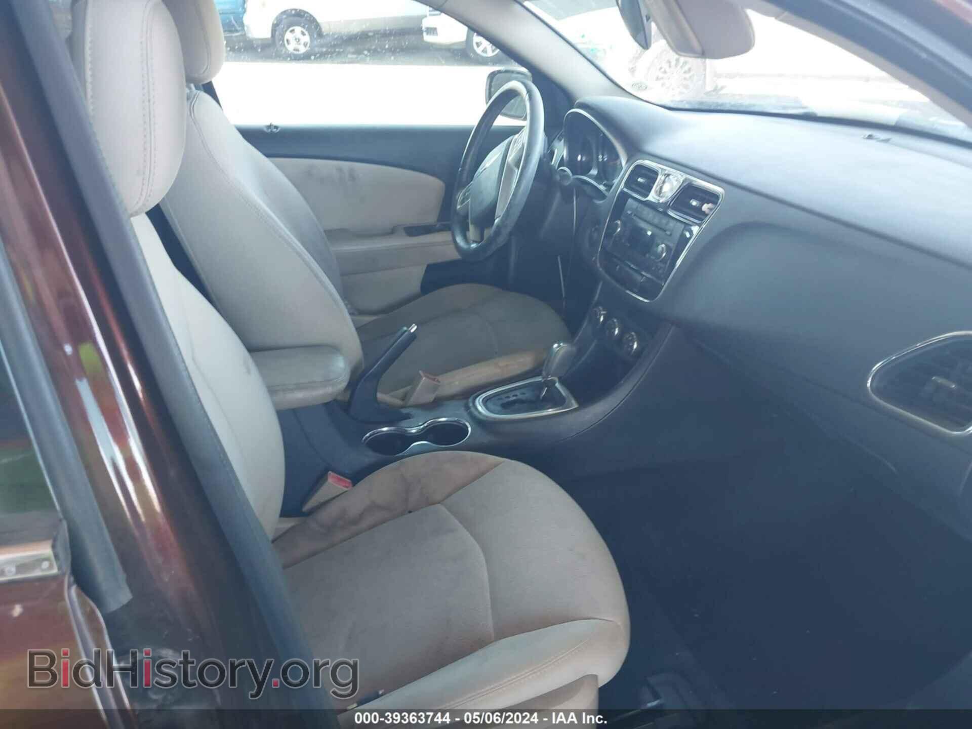 2012 CHRYSLER 200 - VIN: 1C3CCBBB1CN169731 - Фото 5