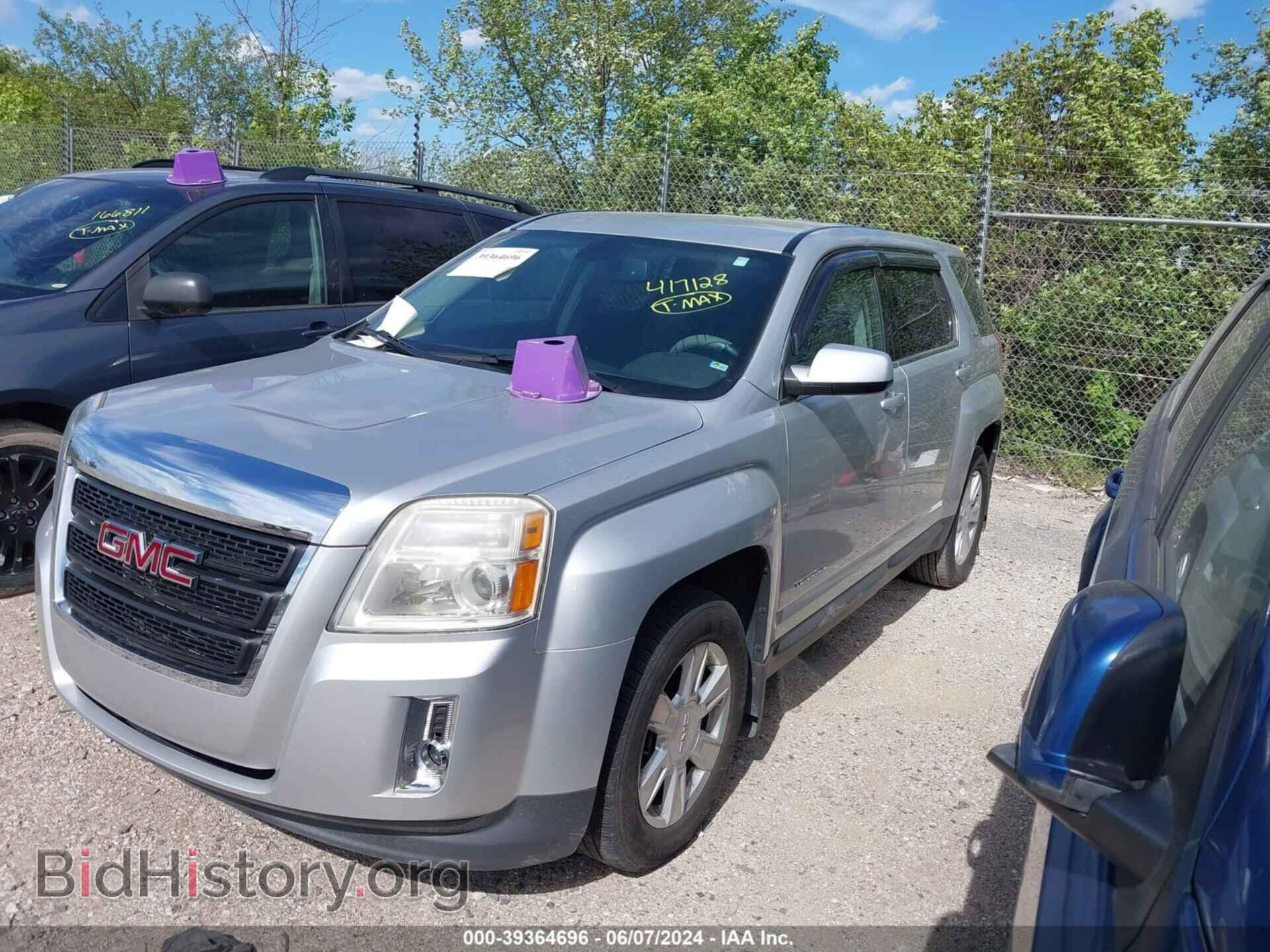 2010 GMC TERRAIN - VIN: 2CTALBEW3A6417128 - Photo 2
